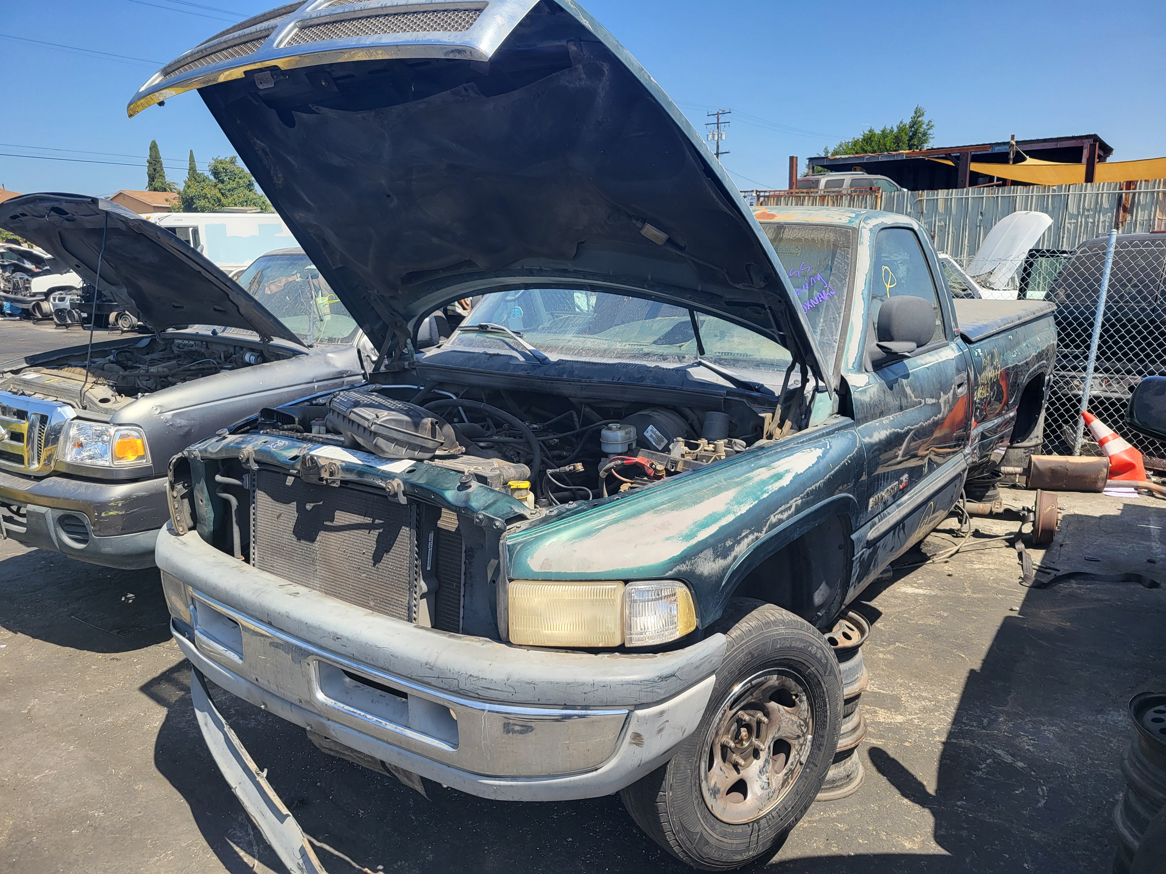 2000 DODGE Ram