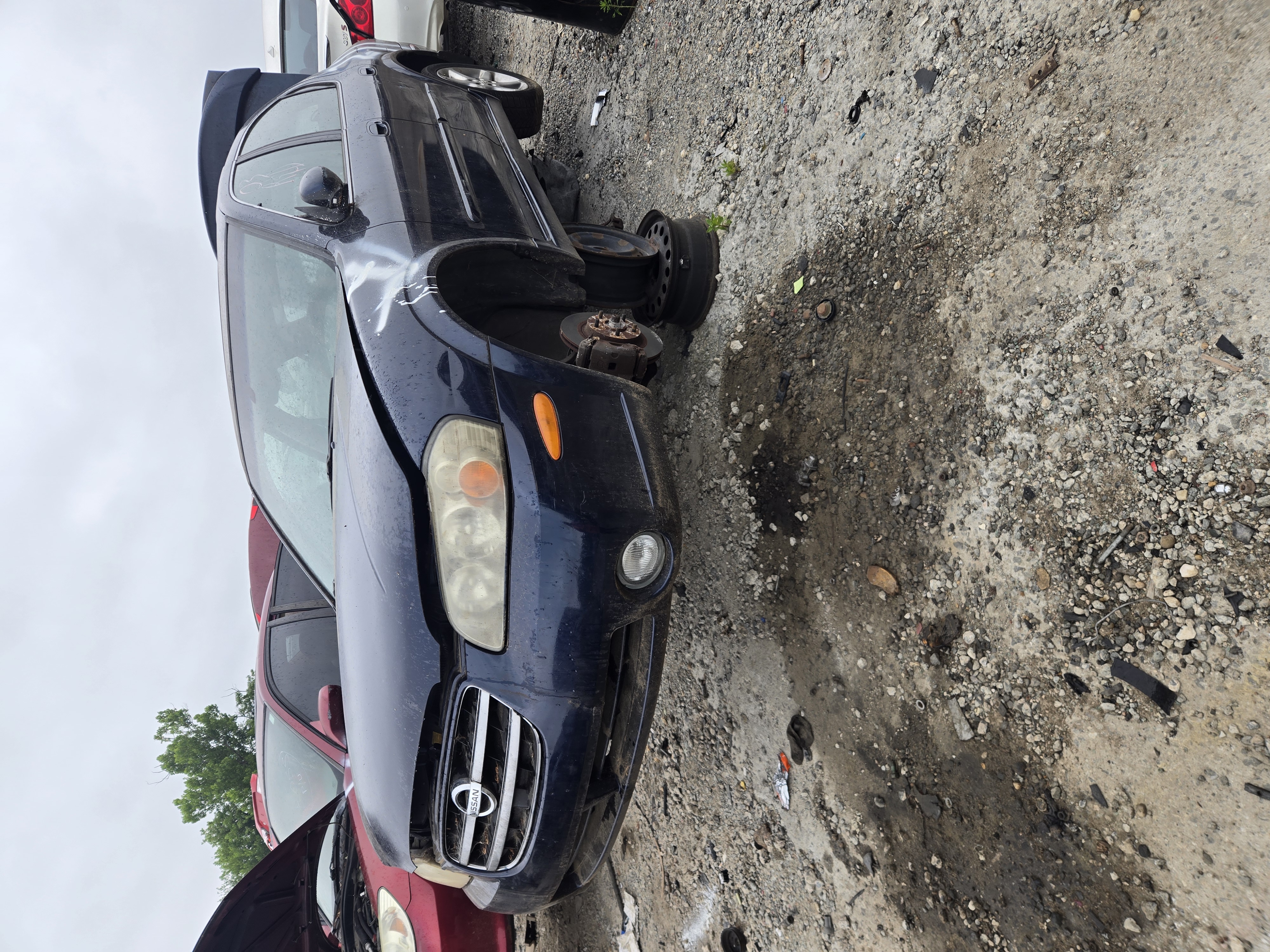 2003 NISSAN Maxima