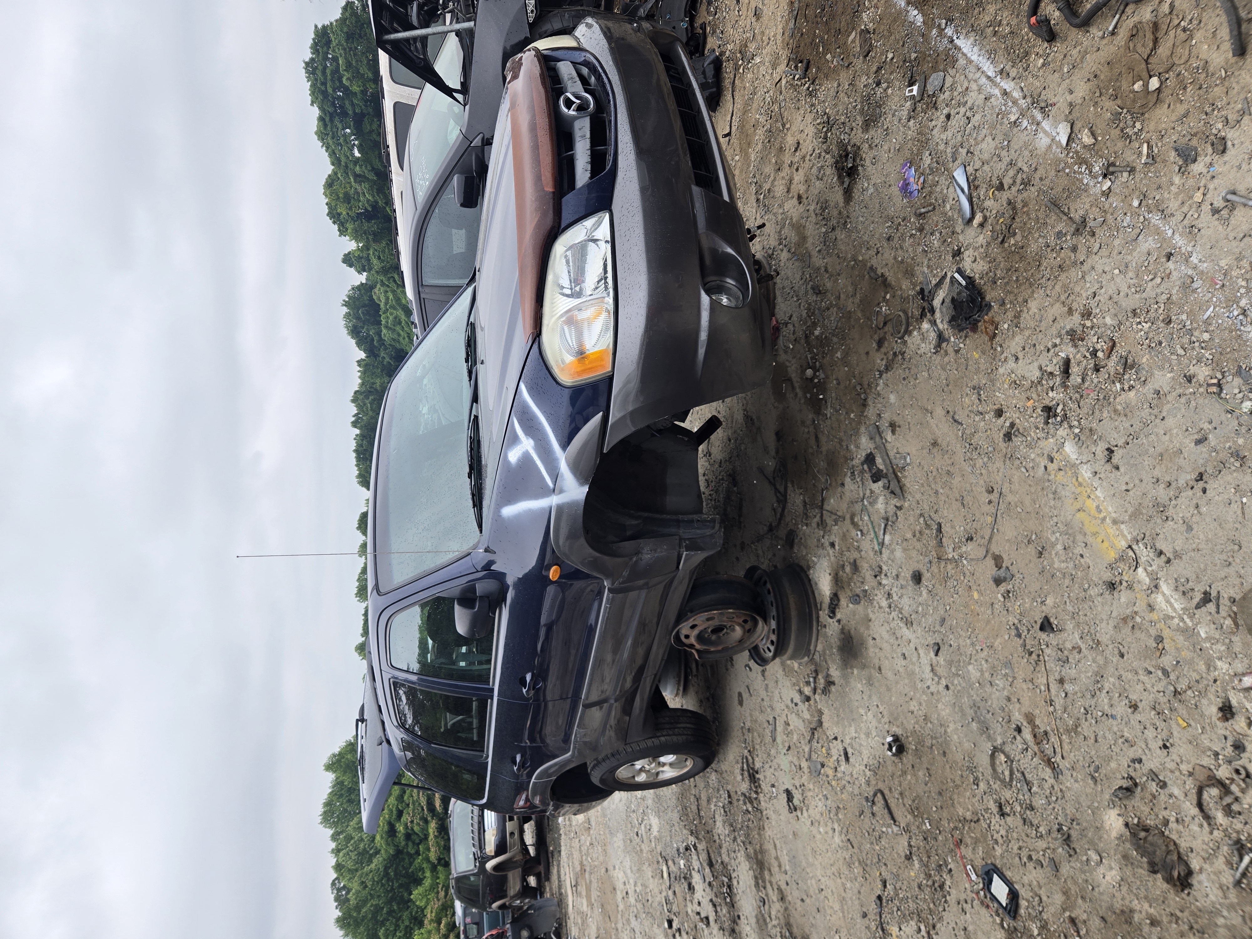 2003 MAZDA Tribute