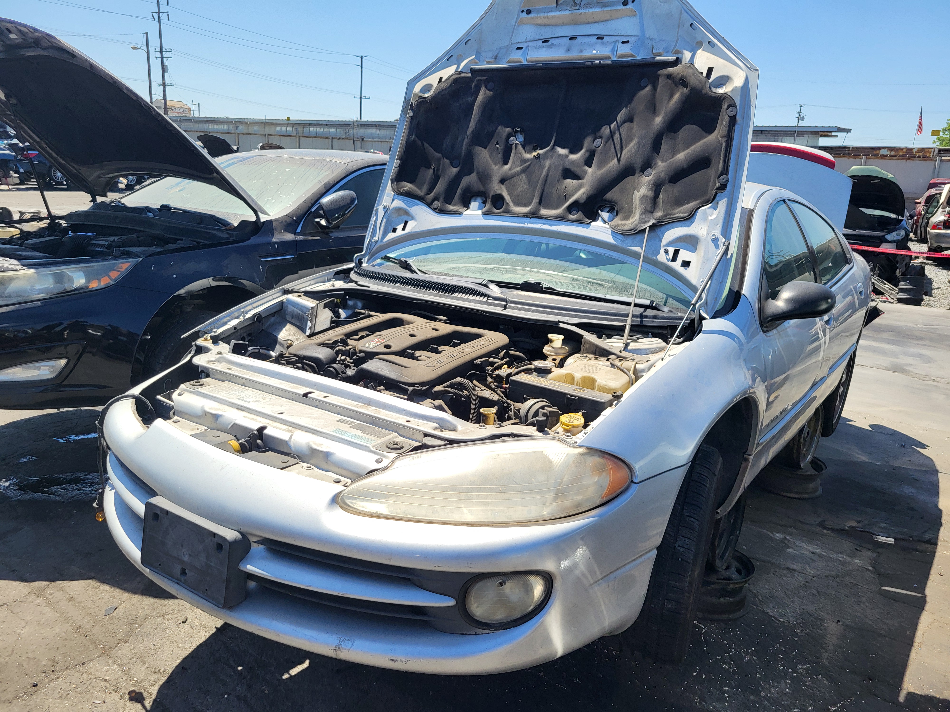 2001 DODGE Intrepid