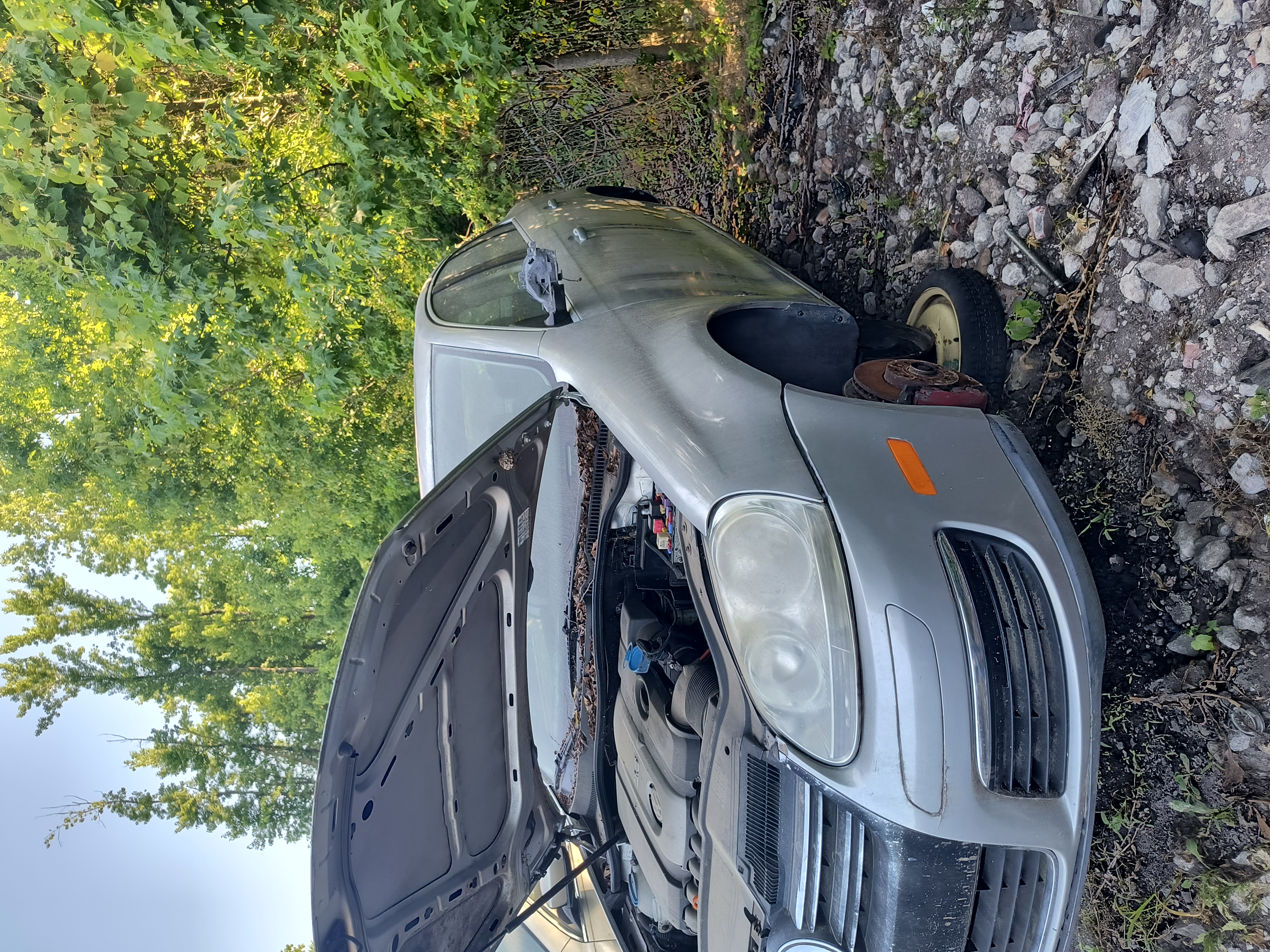 2005 VOLKSWAGEN Jetta
