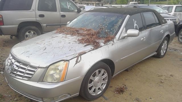 2008 CADILLAC Dts