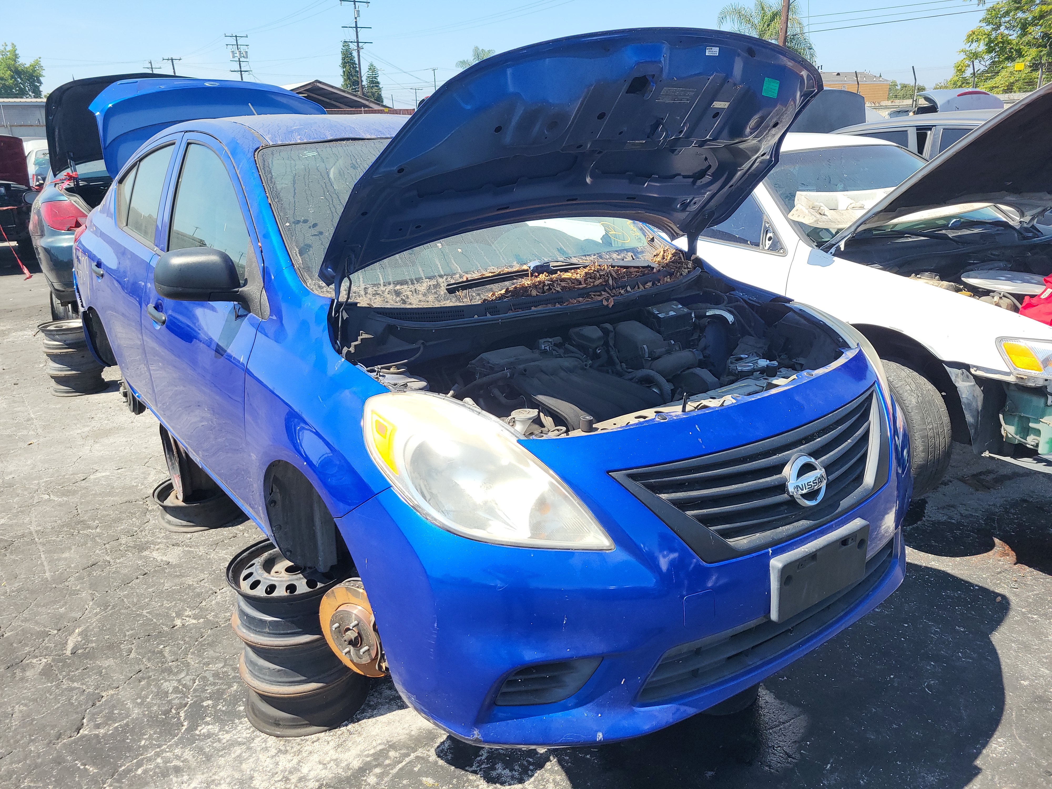 2013 NISSAN Versa