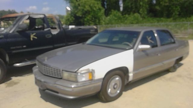 1995 CADILLAC Deville