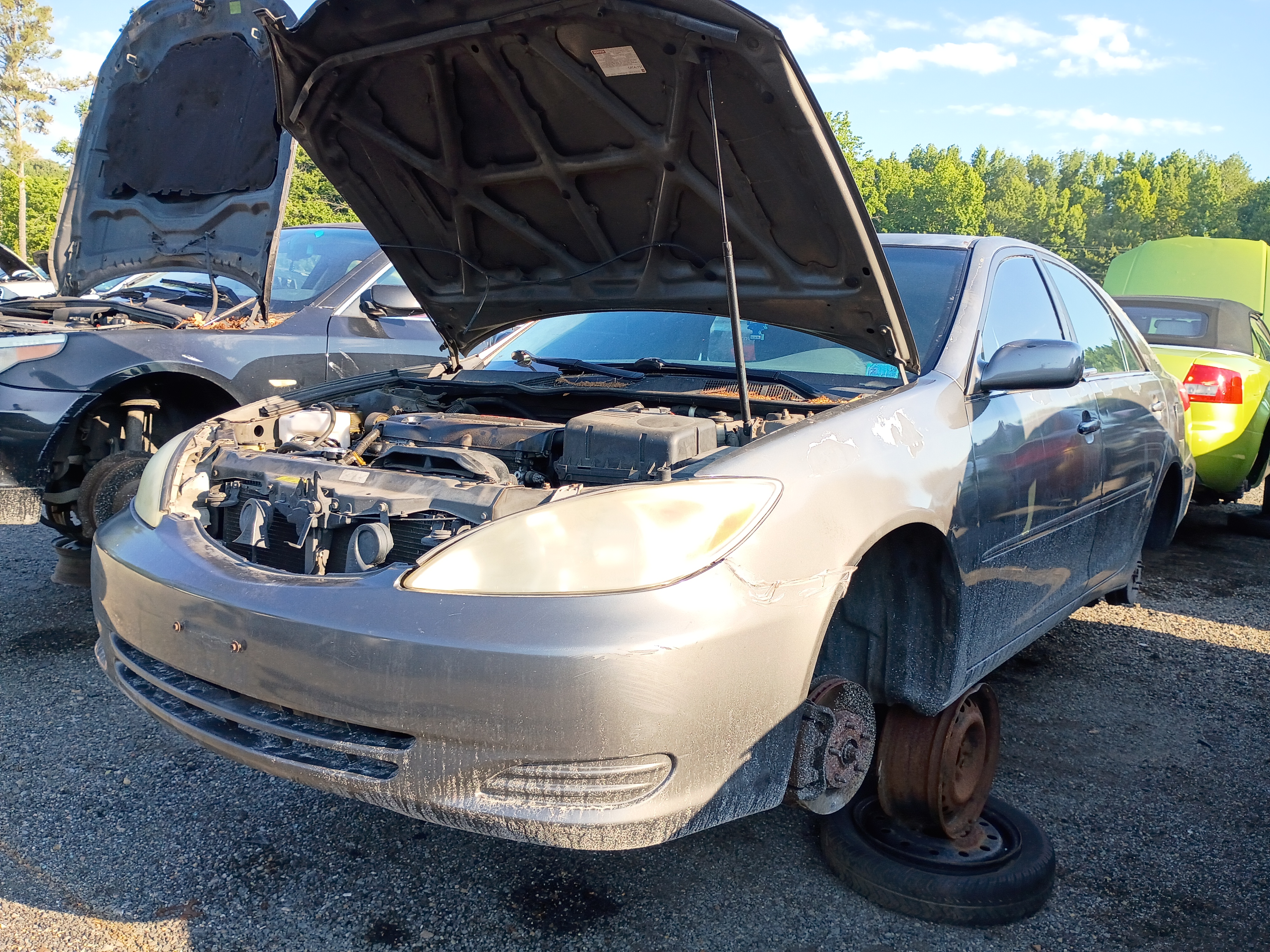2004 TOYOTA Camry