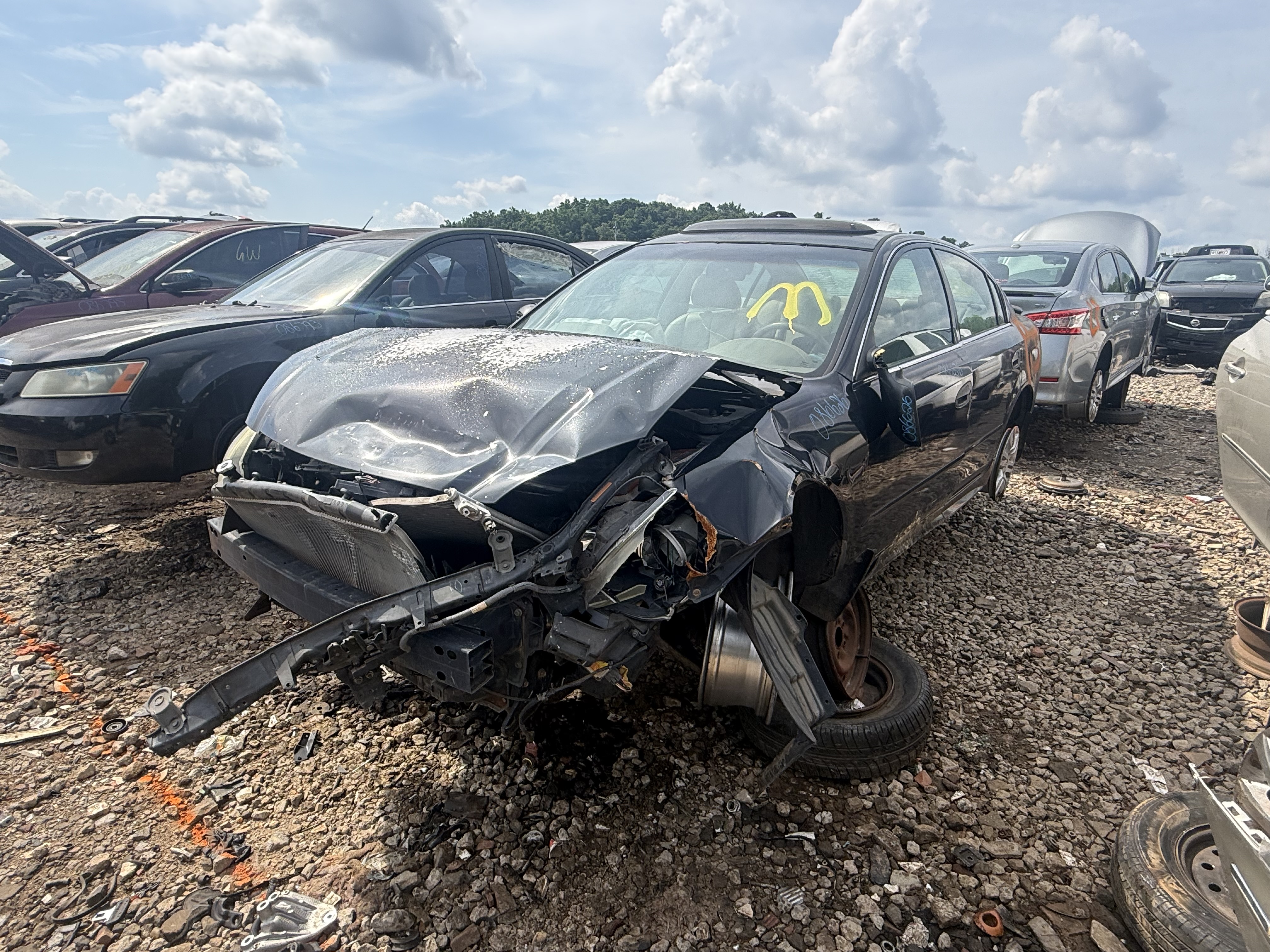 2004 NISSAN Altima