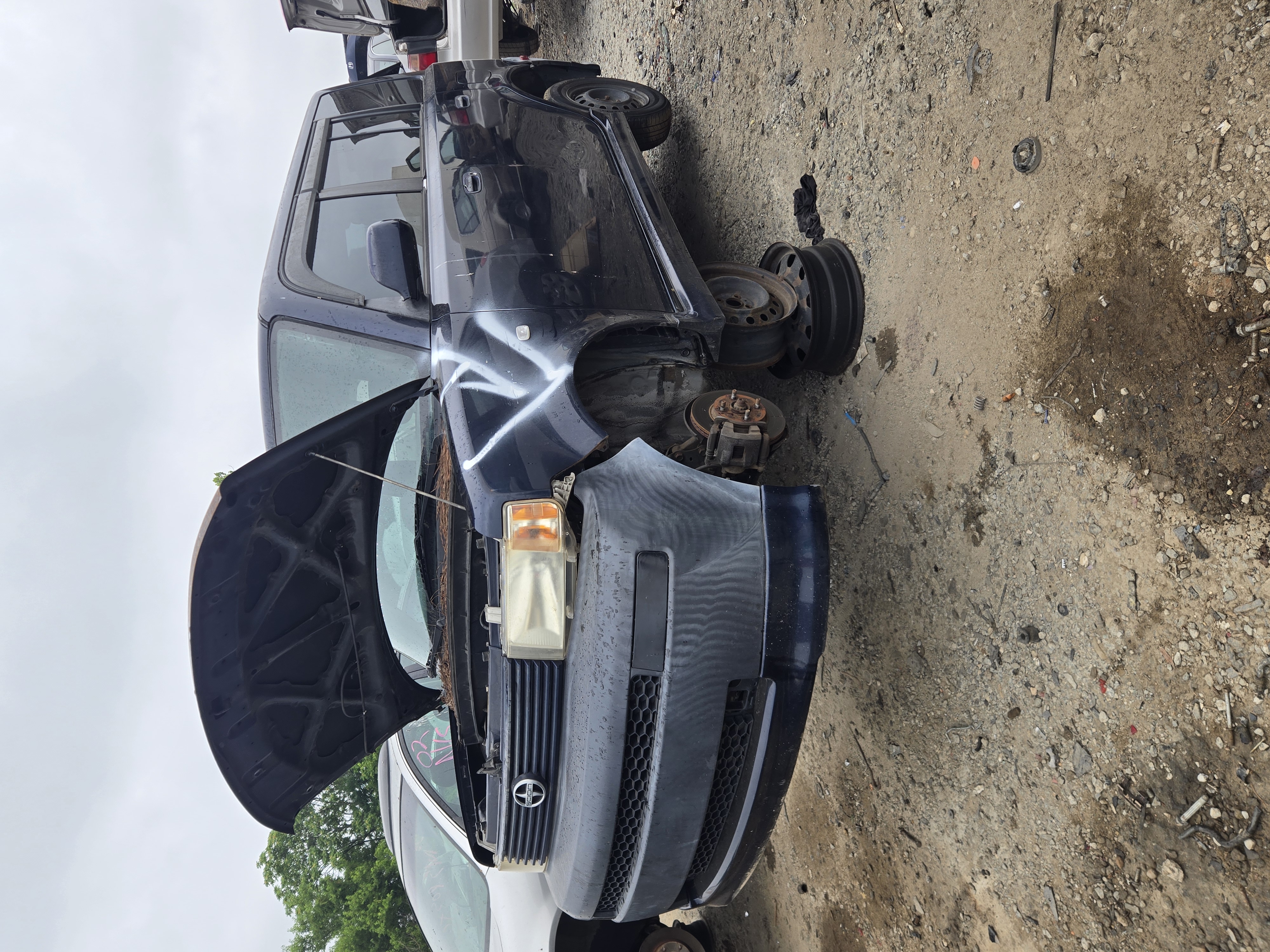 2005 TOYOTA Scion xB