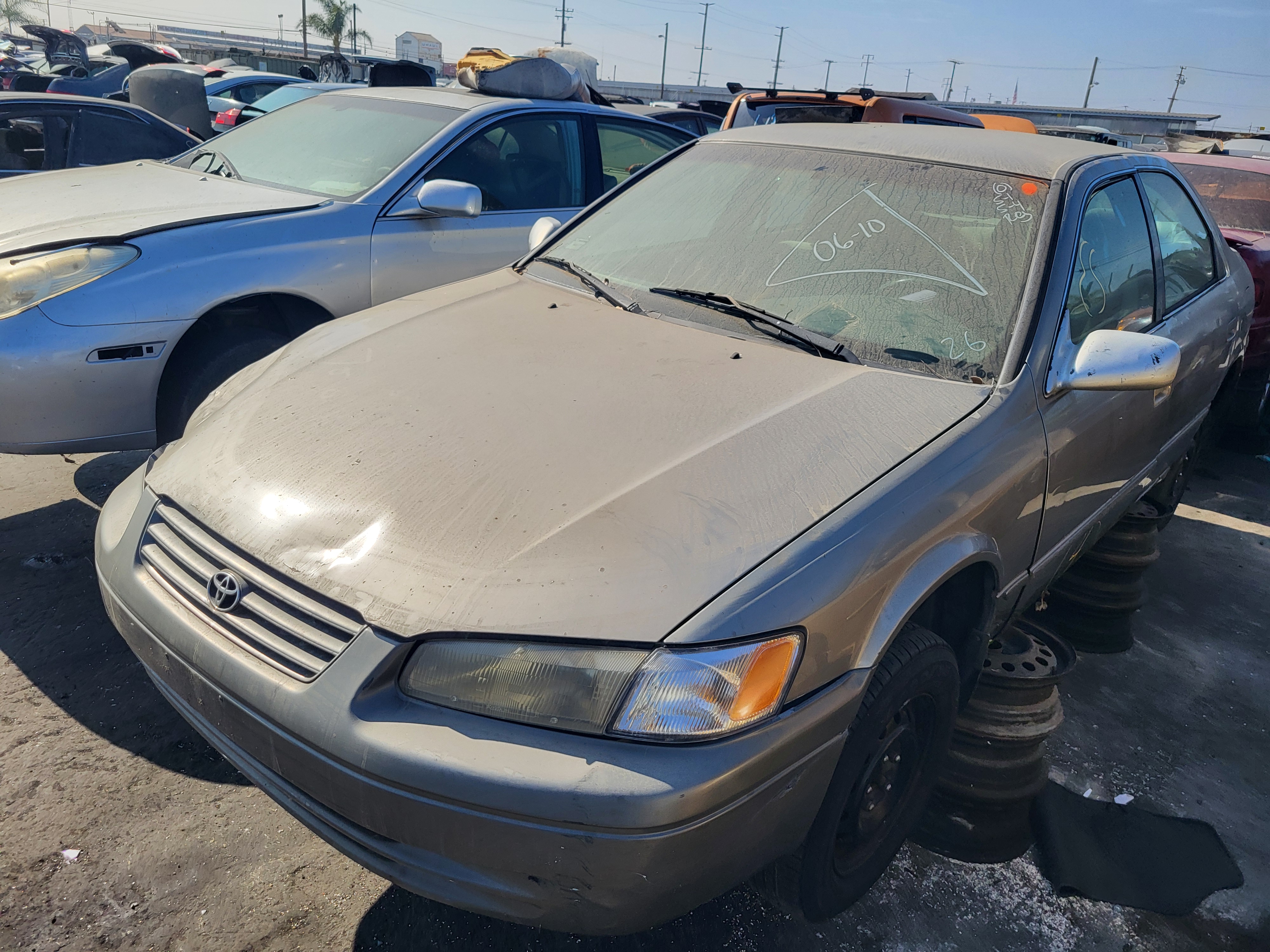 1998 TOYOTA Camry