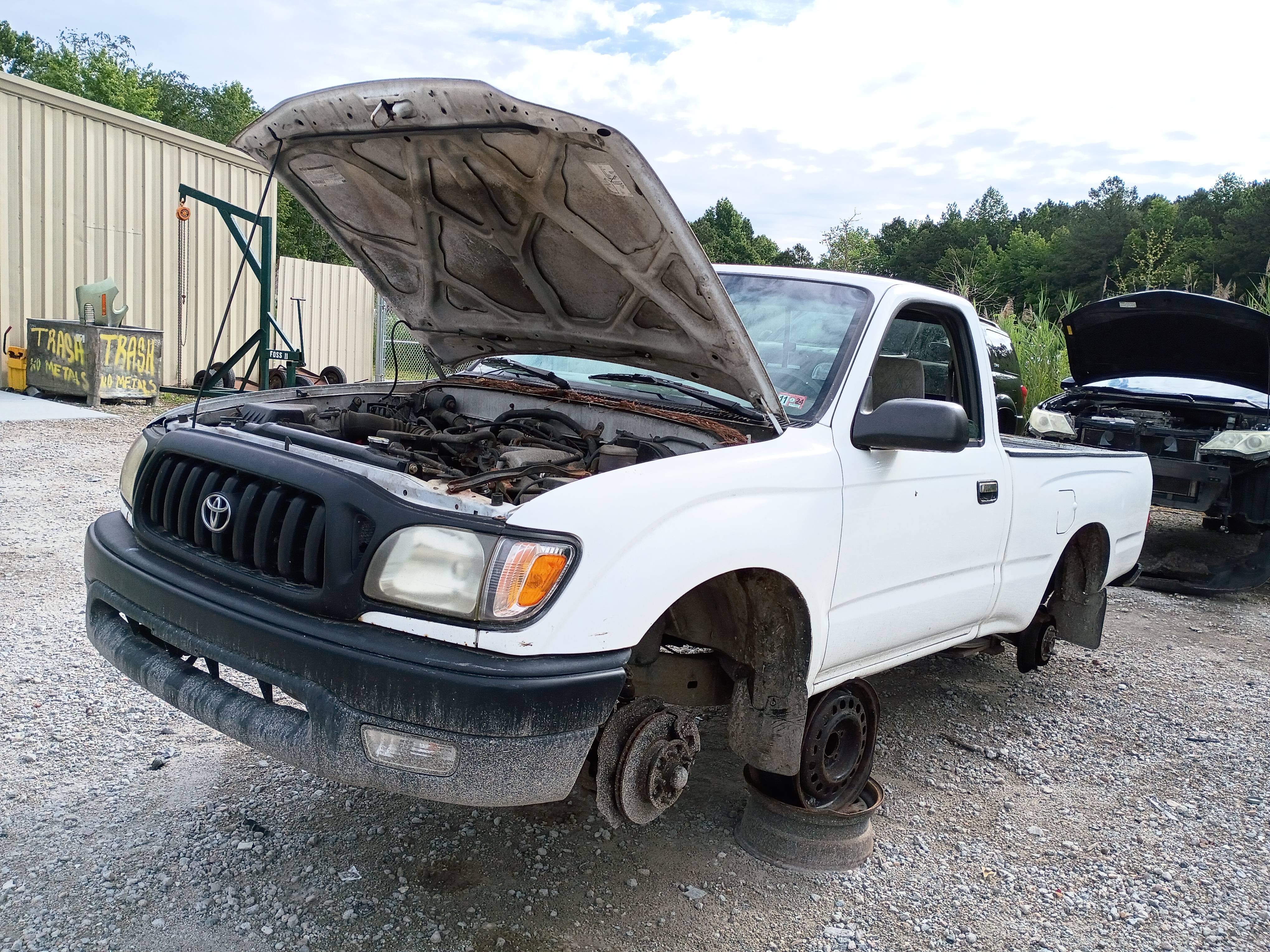 2003 TOYOTA Tacoma