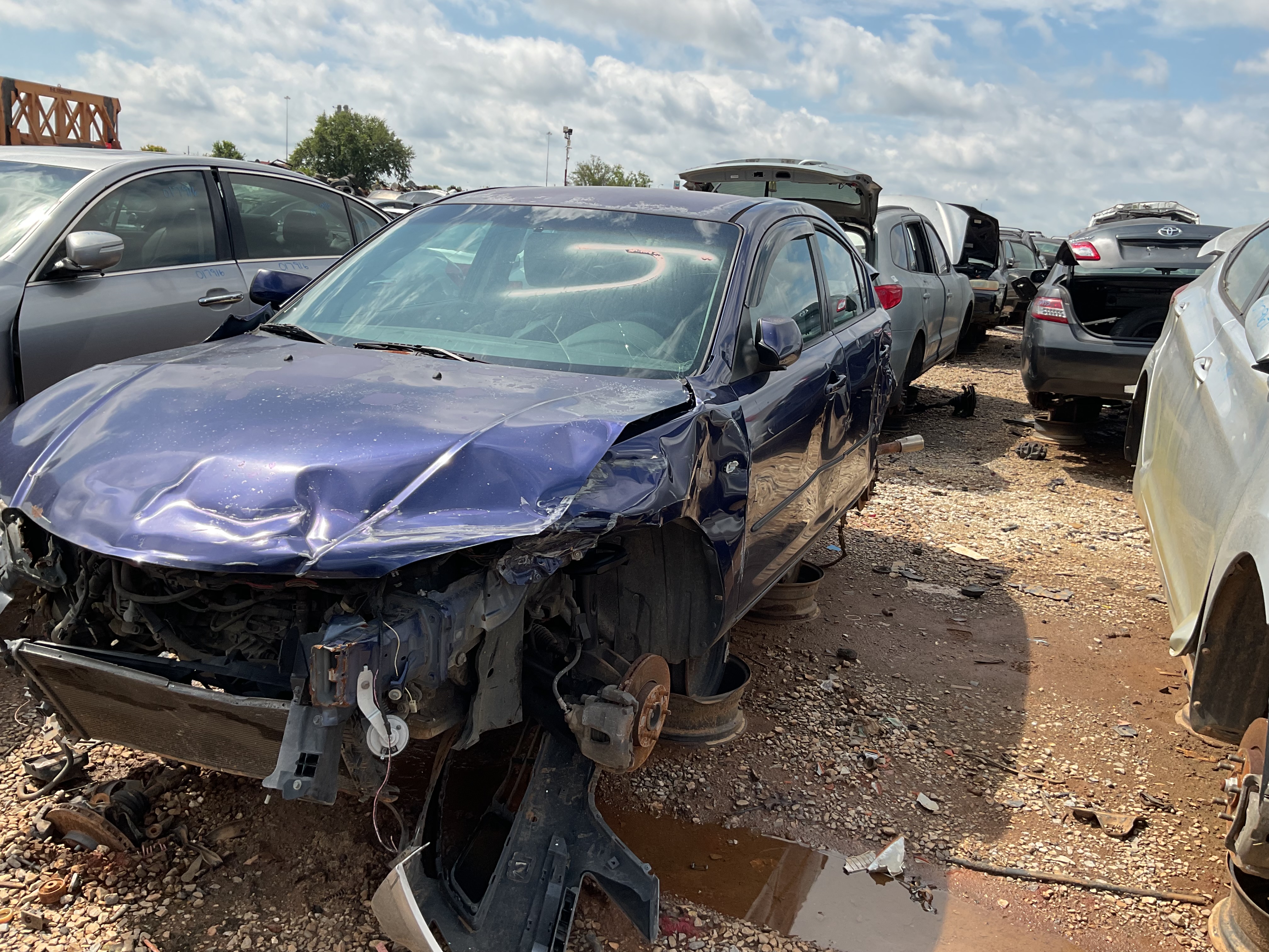 2004 MAZDA Mazda3