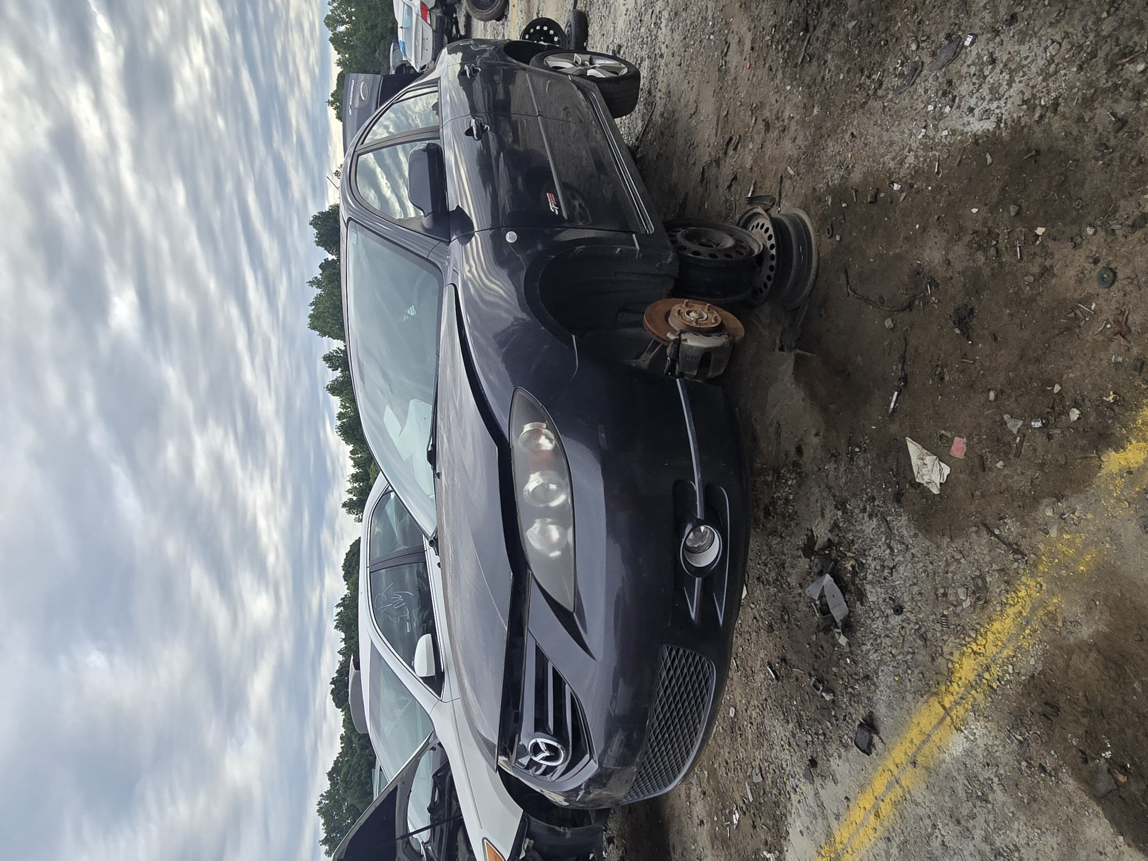 2005 MAZDA Mazda3