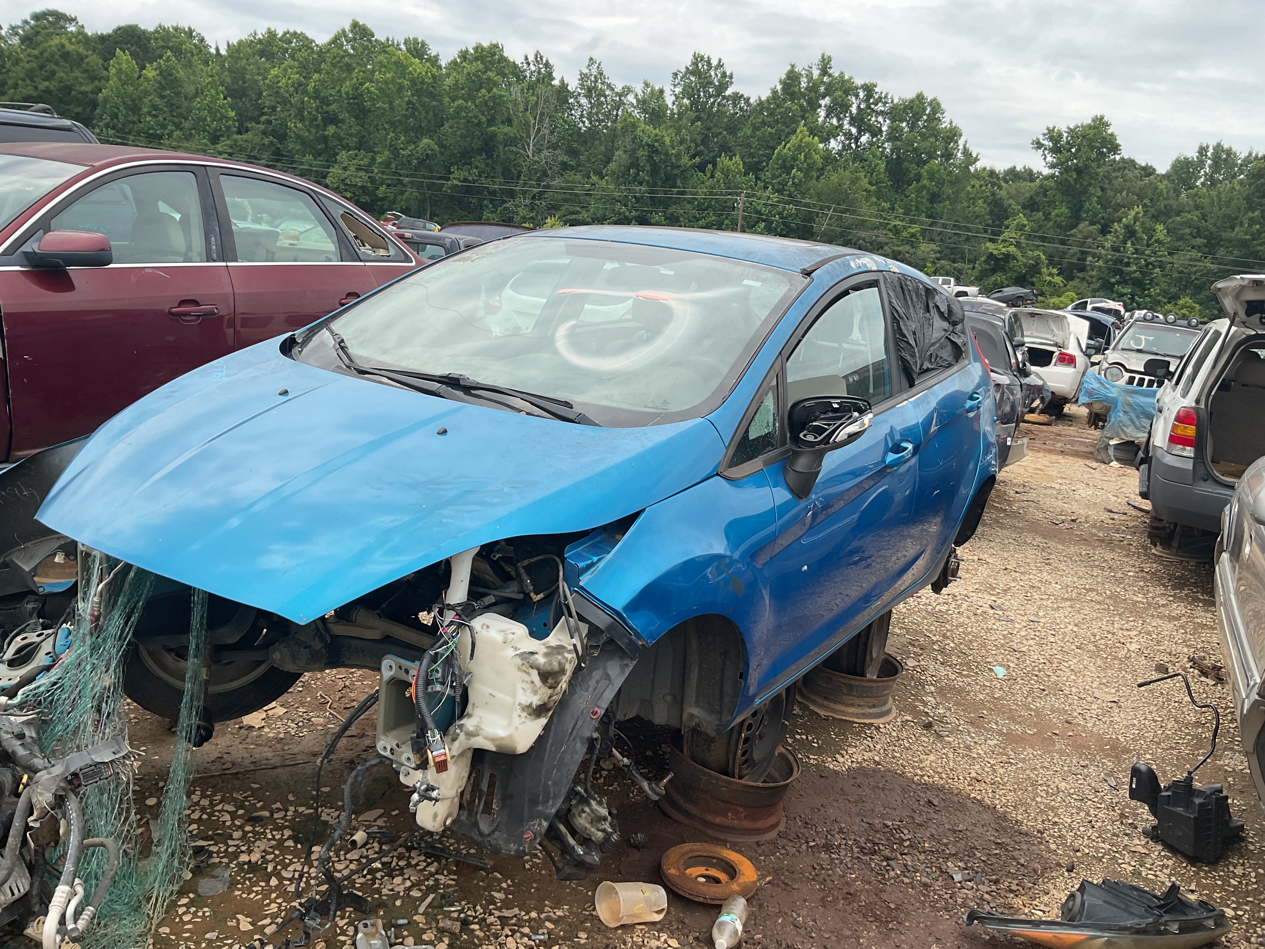 2016 FORD Fiesta