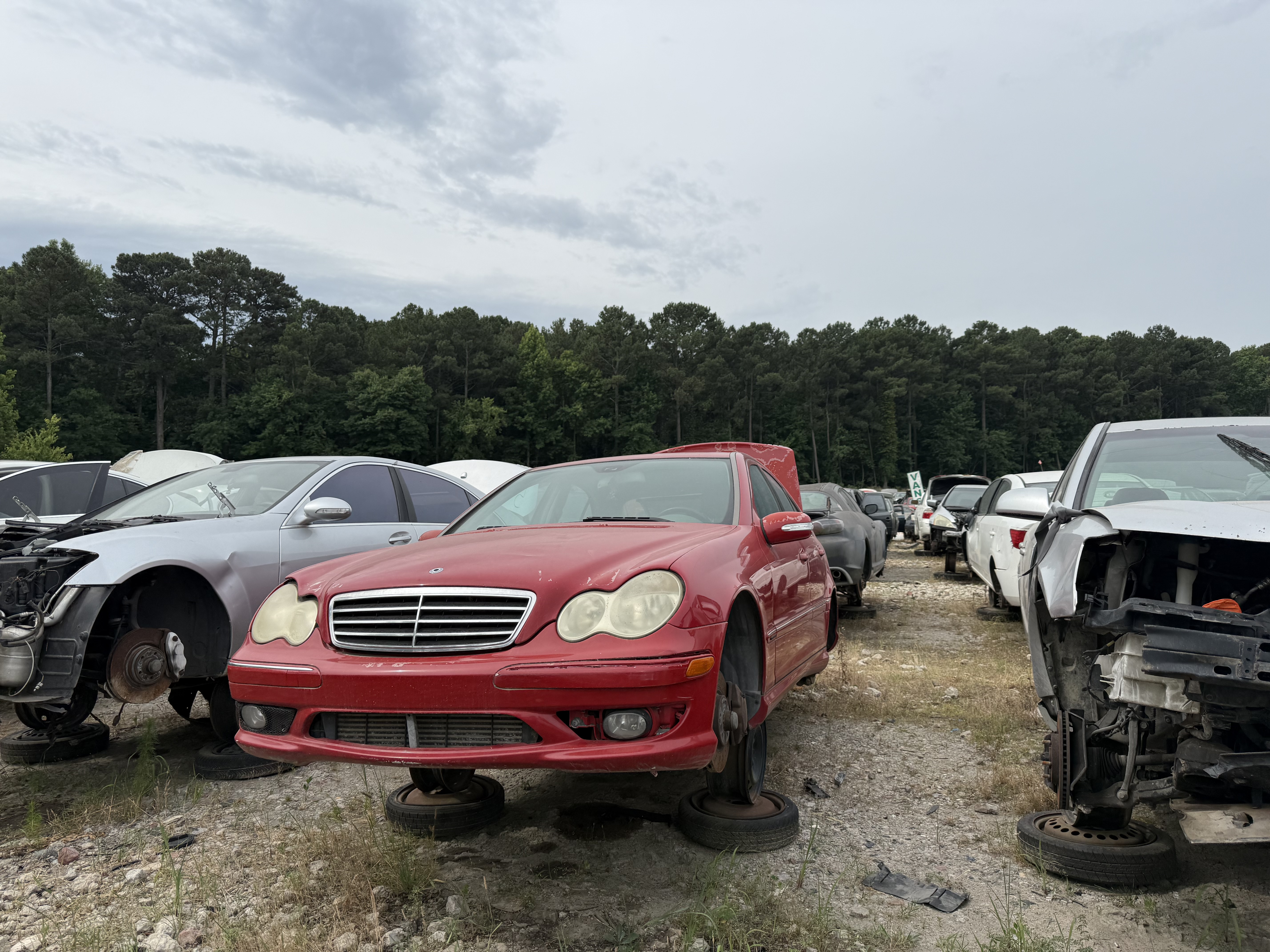 2005 MERCEDES-BENZ C-Class