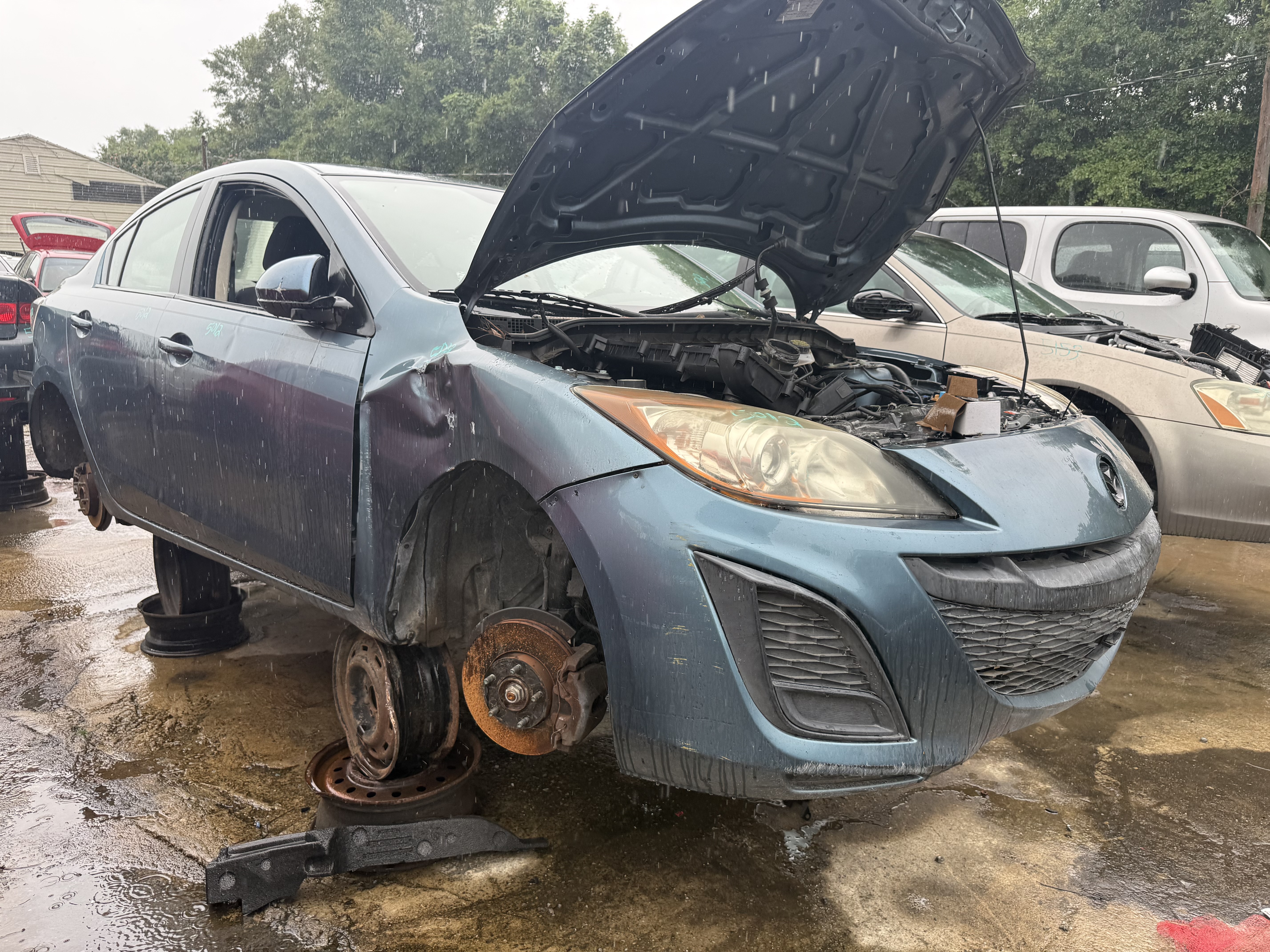 2011 MAZDA Mazda3