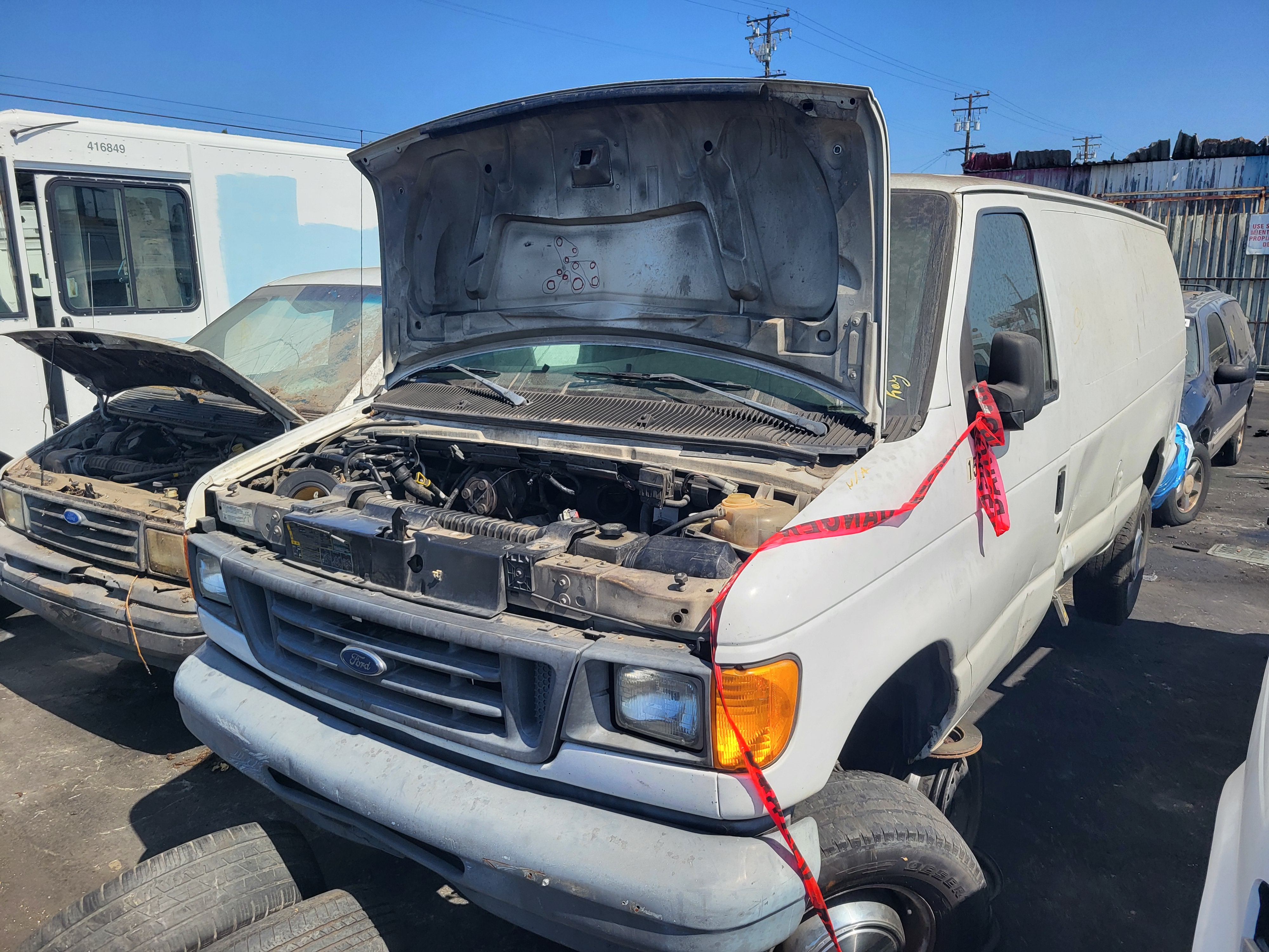 2006 FORD E-350
