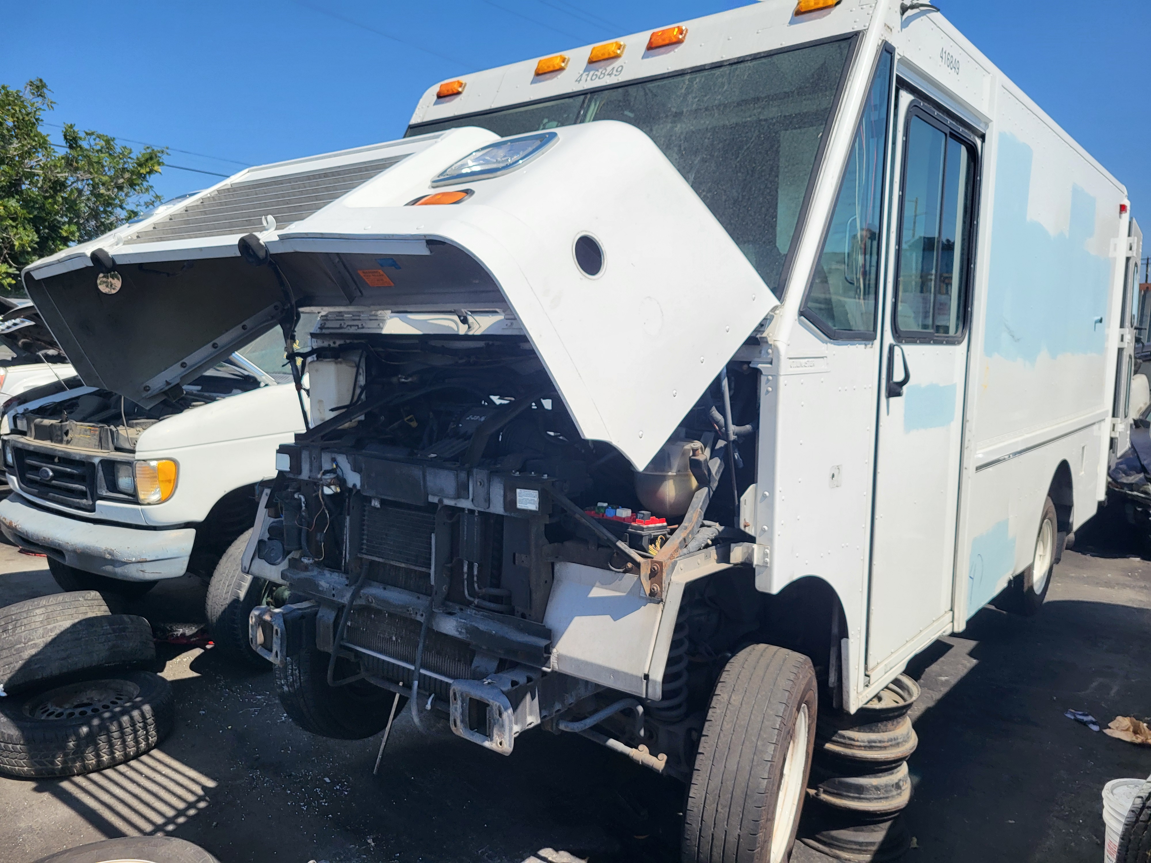 2003 FORD E-350