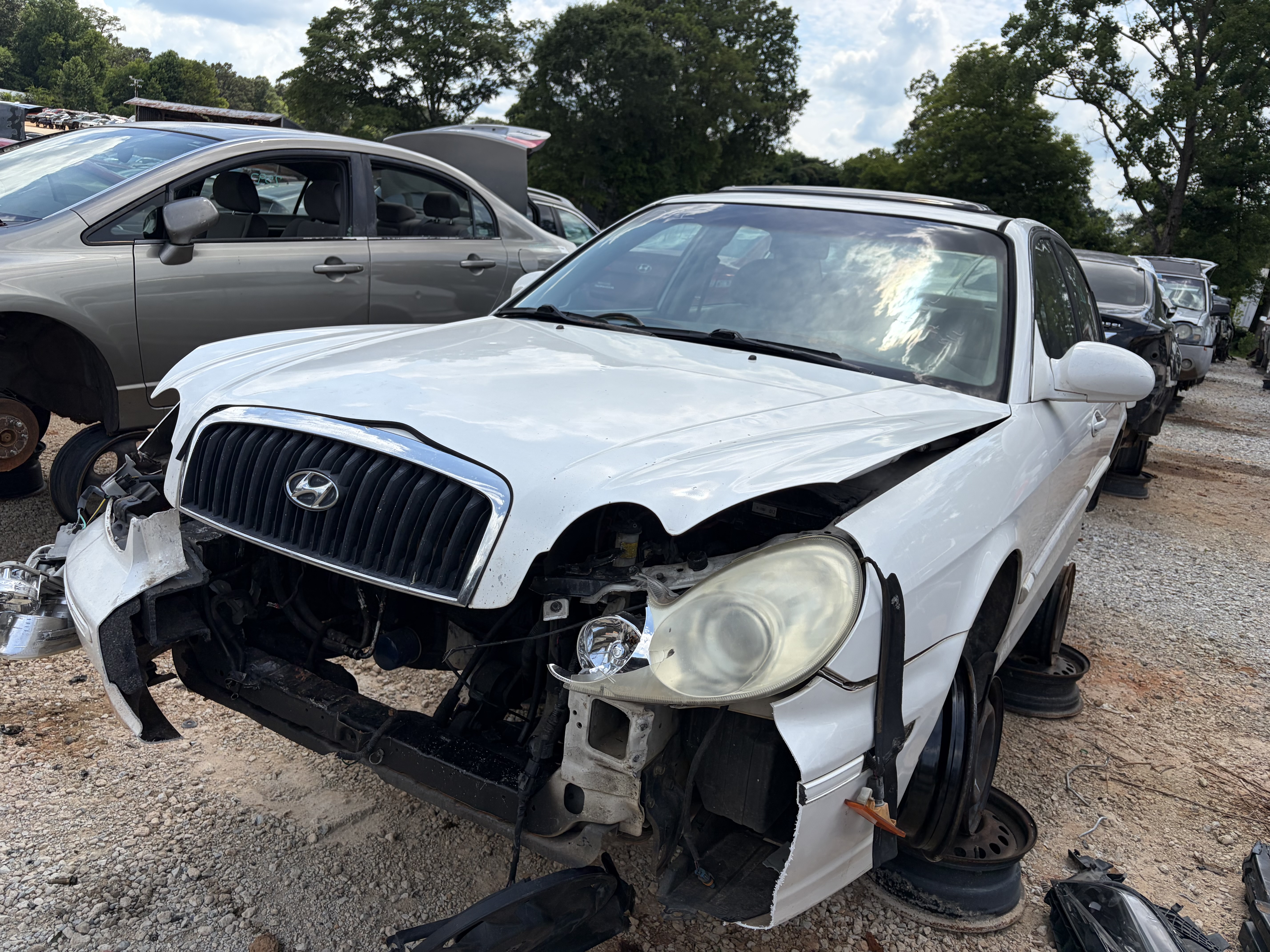 2002 HYUNDAI Sonata