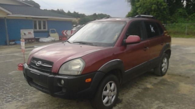 2005 HYUNDAI Tucson