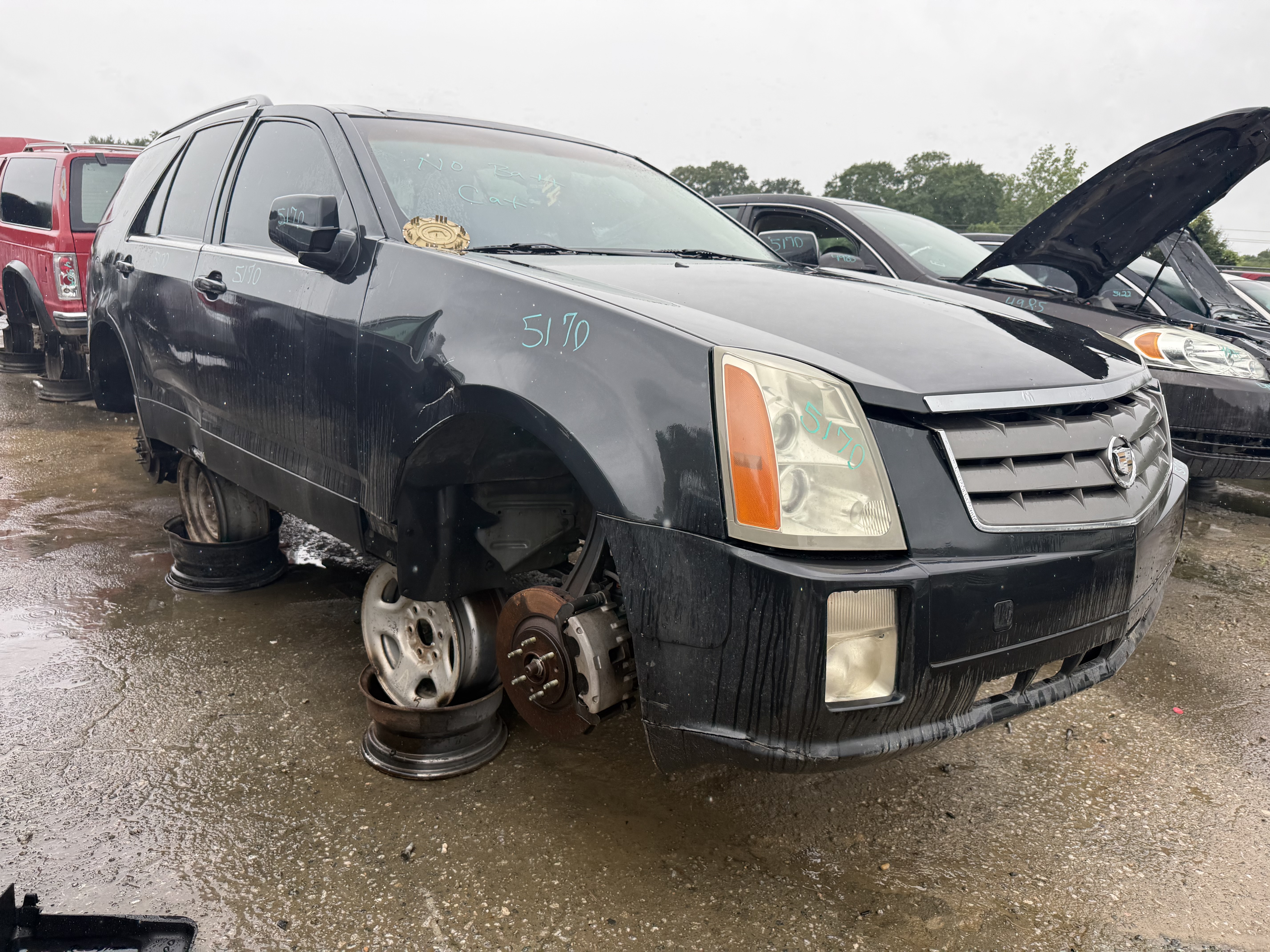 2005 CADILLAC Srx