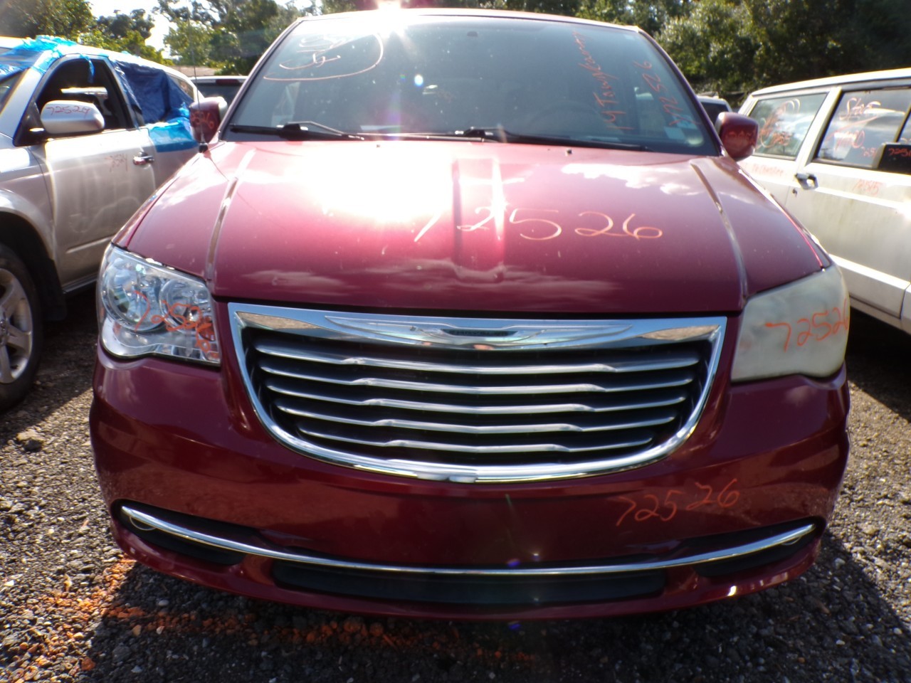 2014 CHRYSLER Town and Country