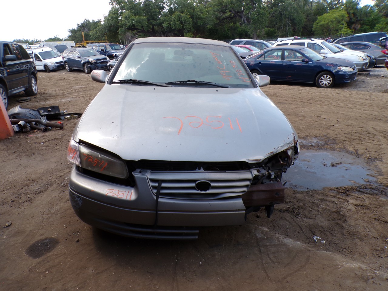 1999 TOYOTA Camry