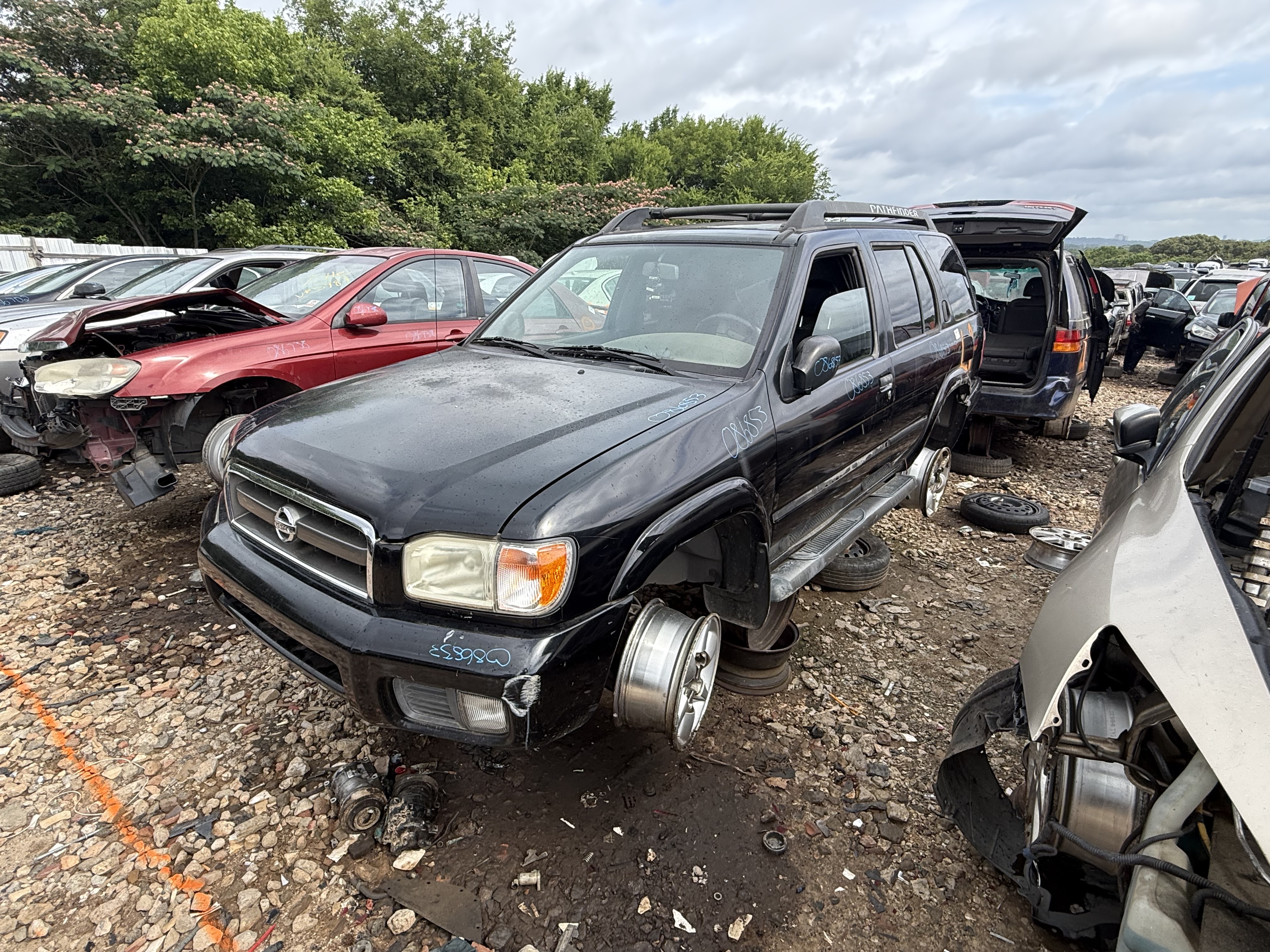 2002 NISSAN Pathfinder