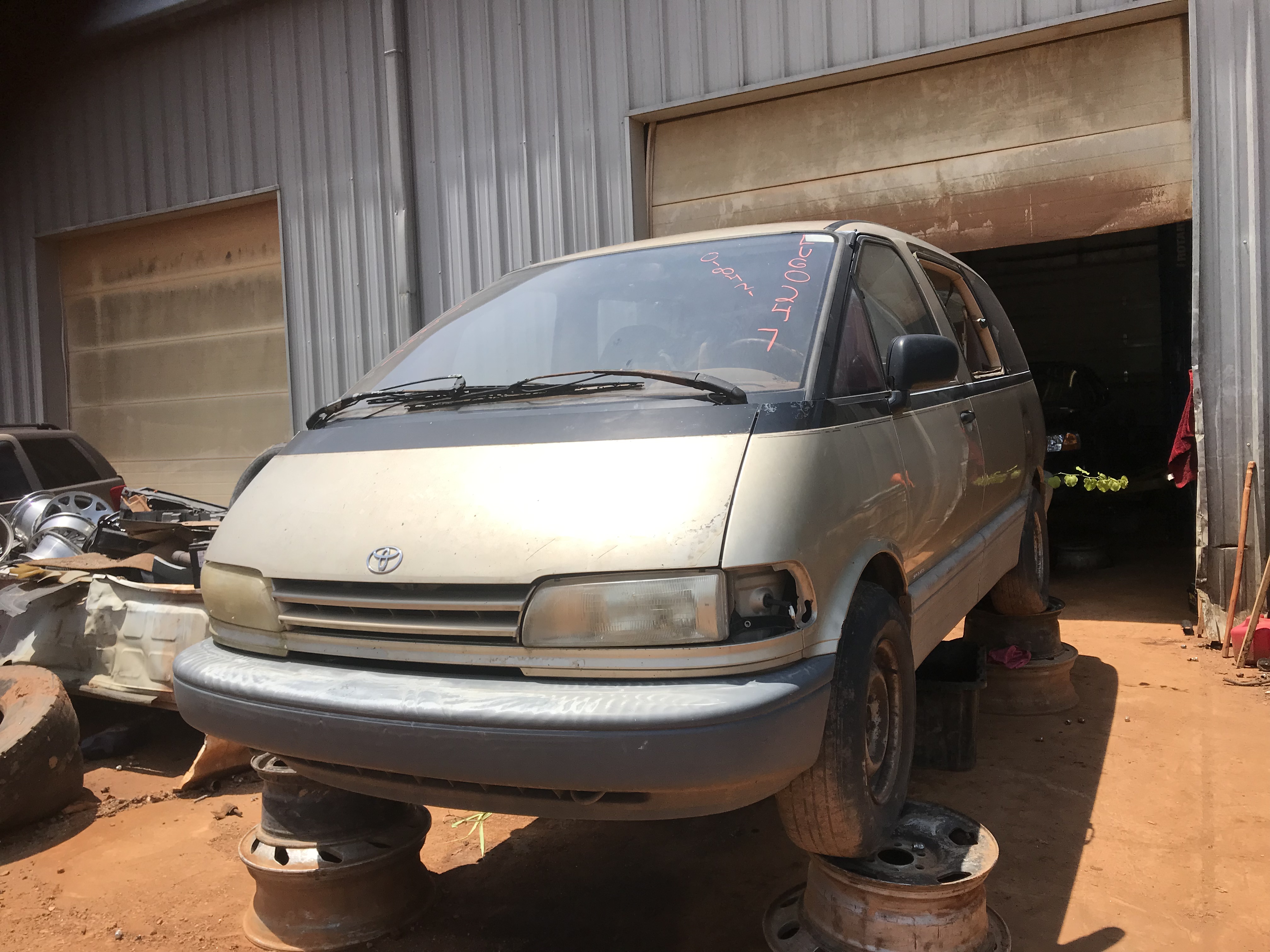 1991 TOYOTA Previa