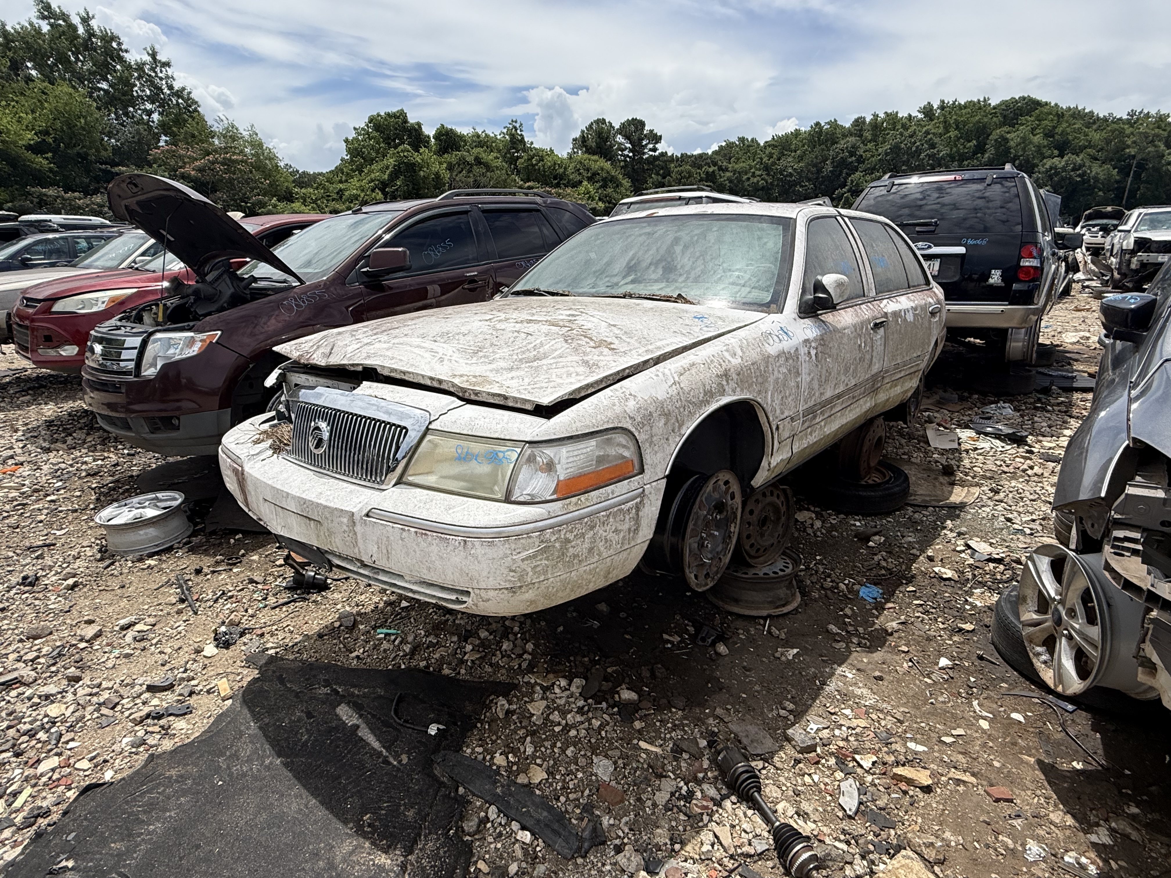 2004 MERCURY Grand Marquis