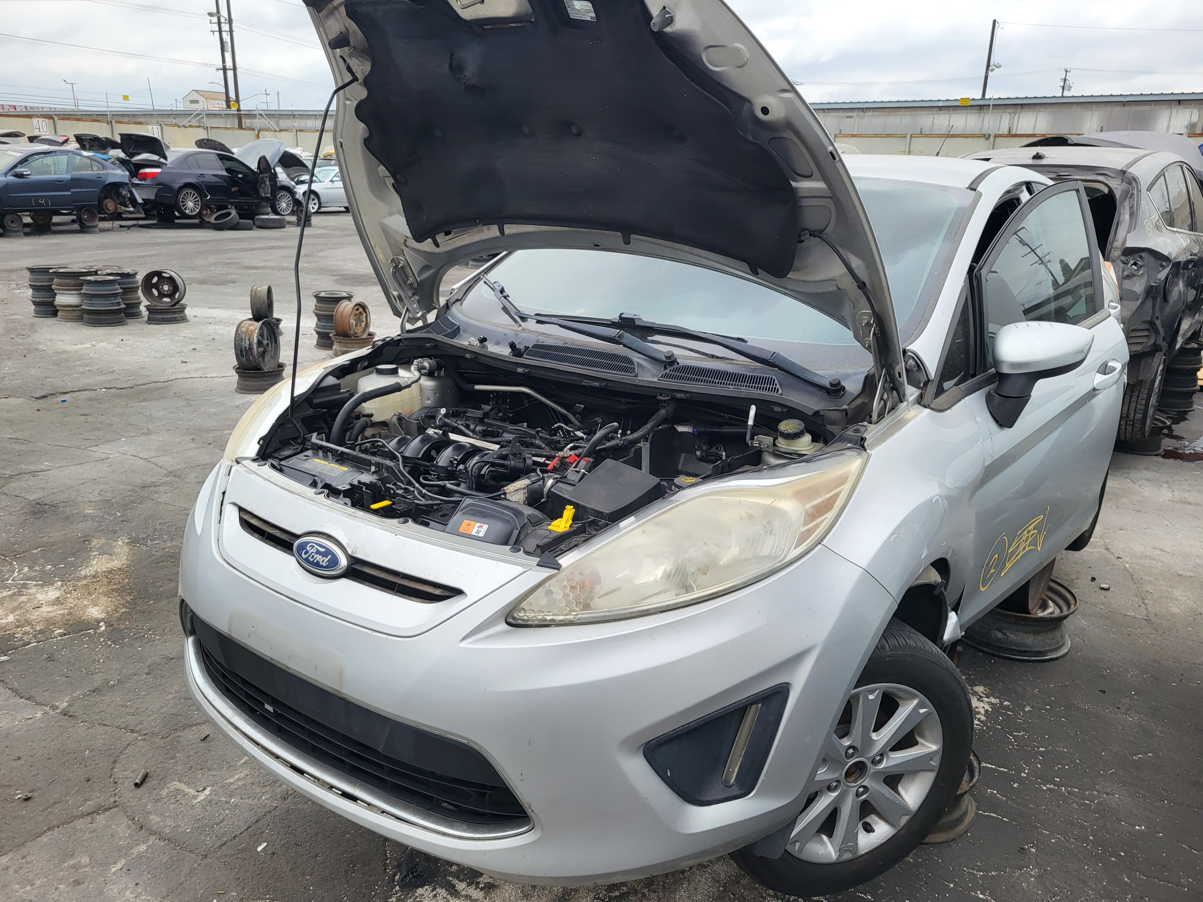 2011 FORD Fiesta