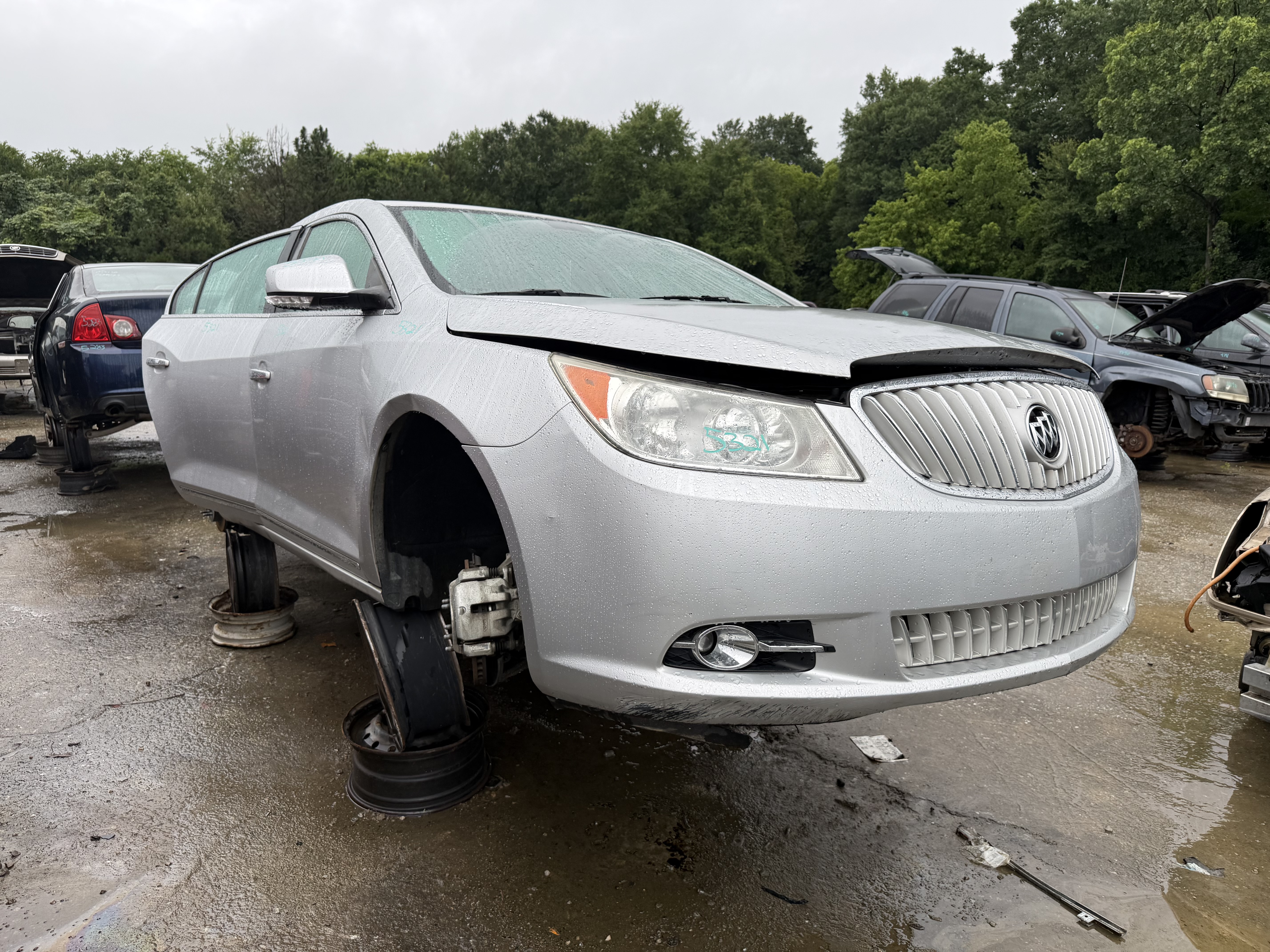 2012 BUICK Lacrosse