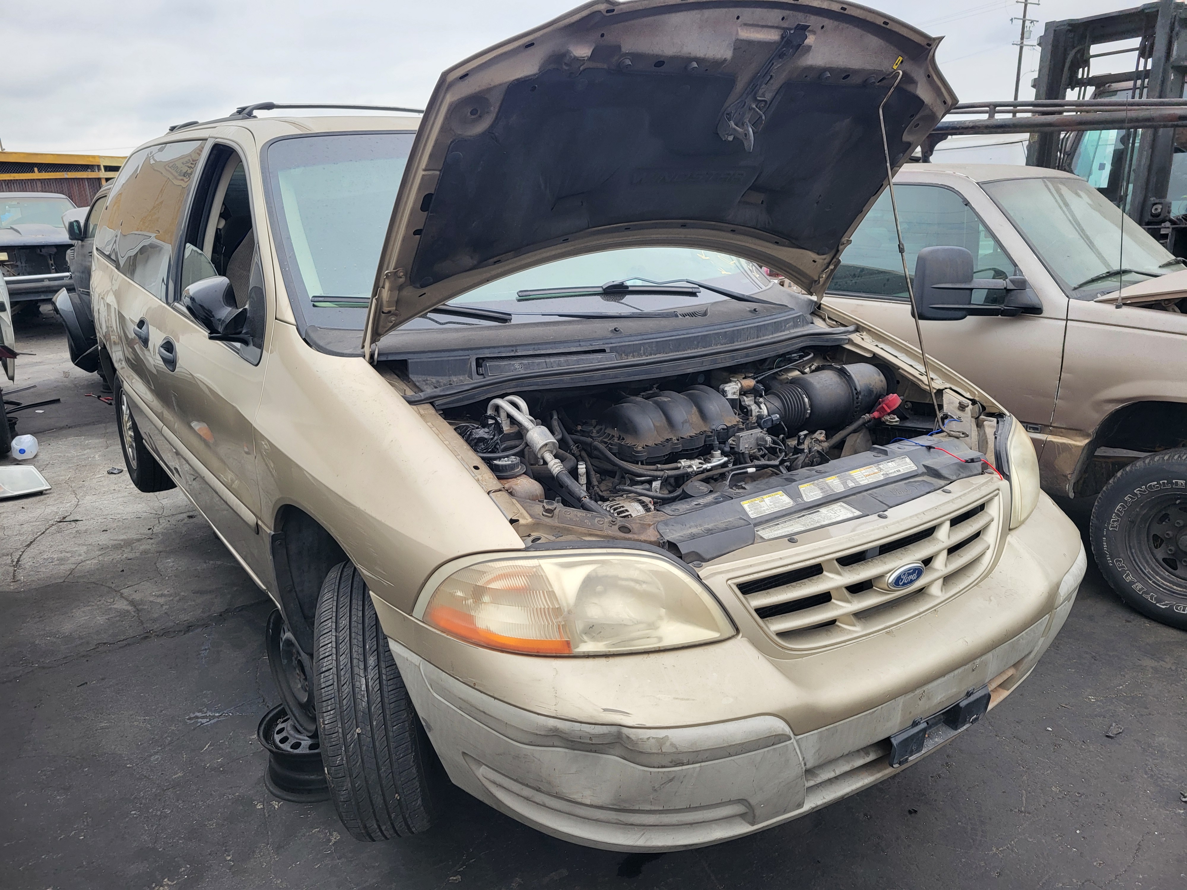 2000 FORD Windstar