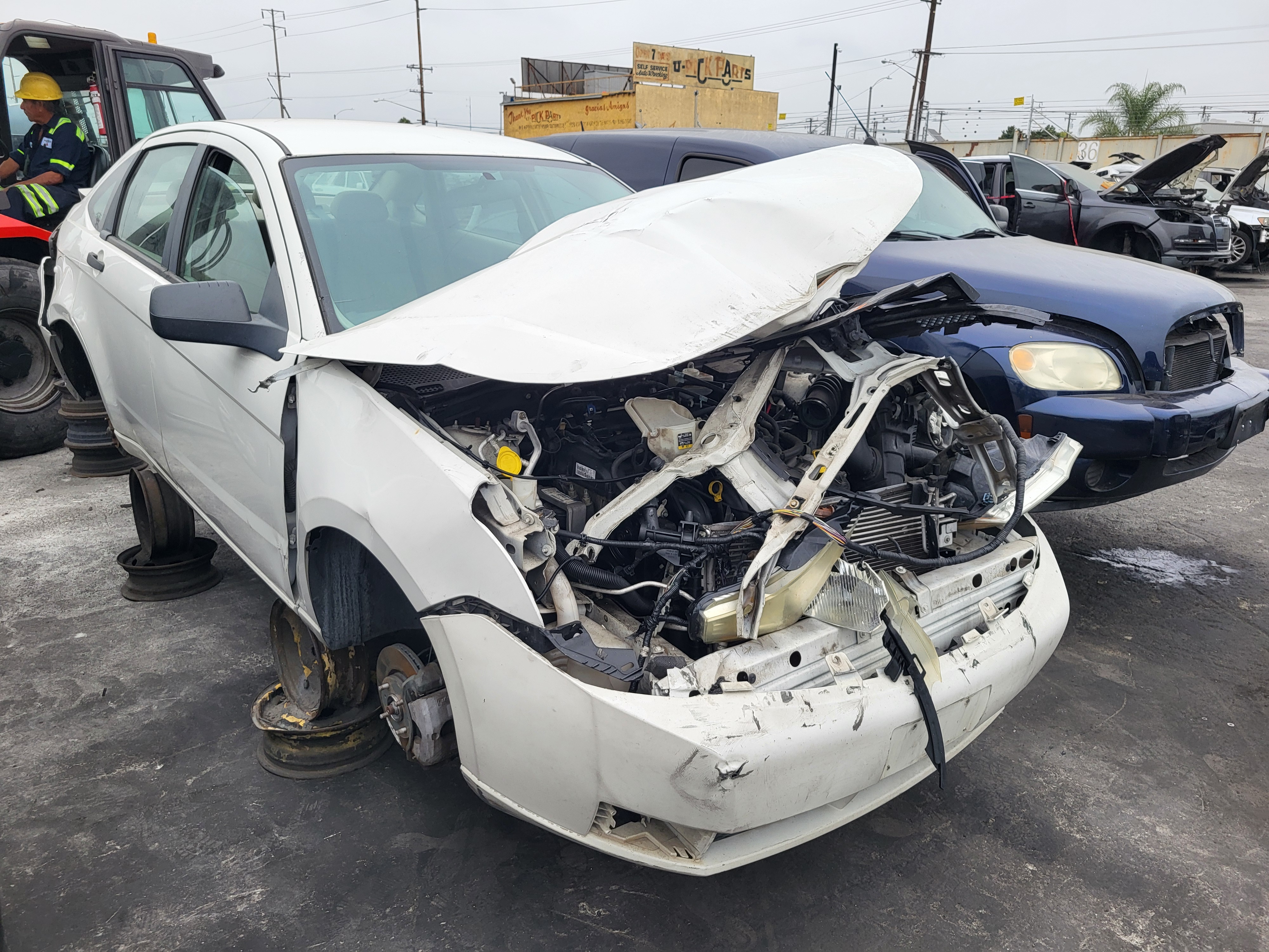 2010 FORD Focus