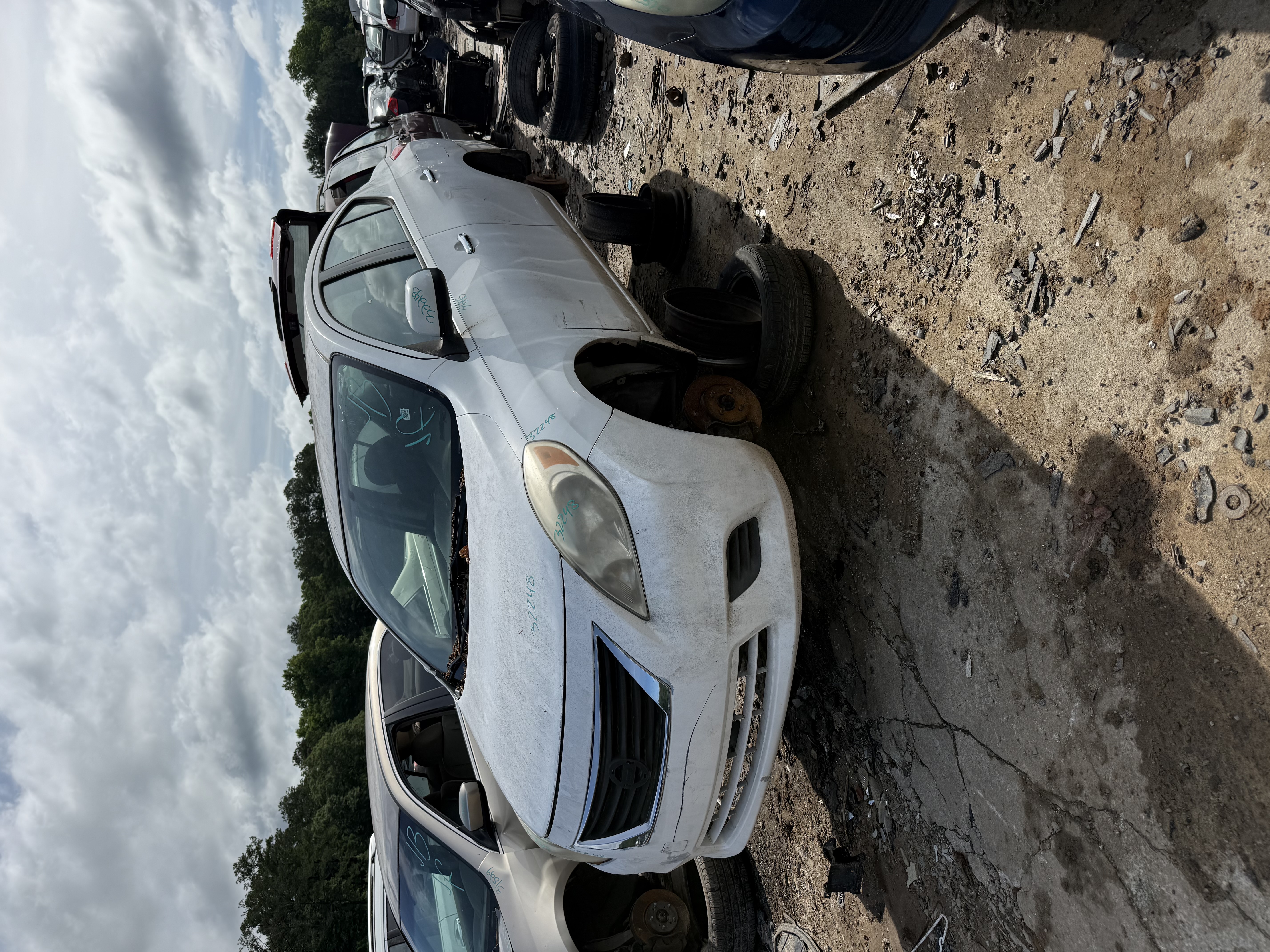 2012 NISSAN Versa