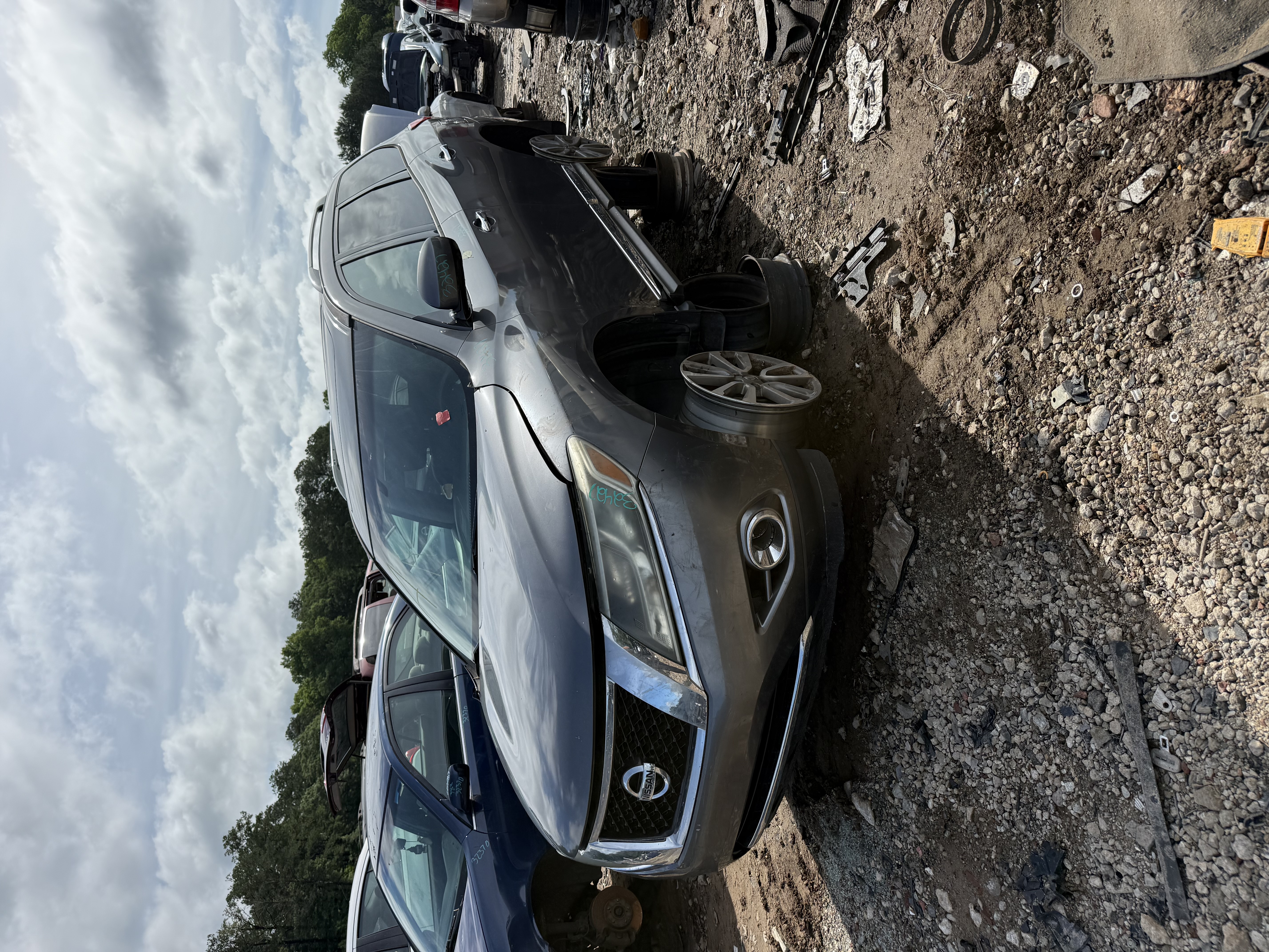 2015 NISSAN Pathfinder