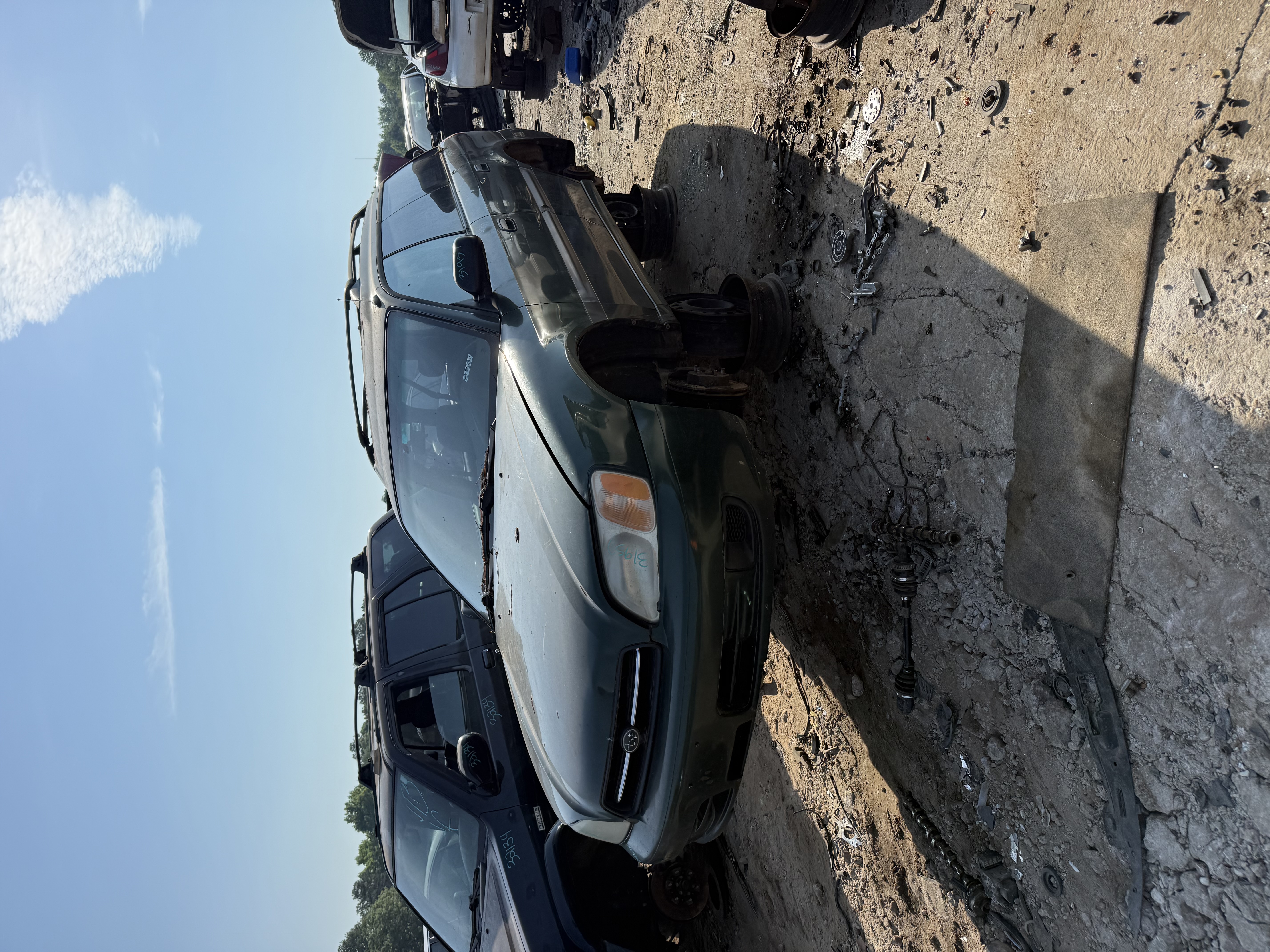 2000 SUBARU Legacy