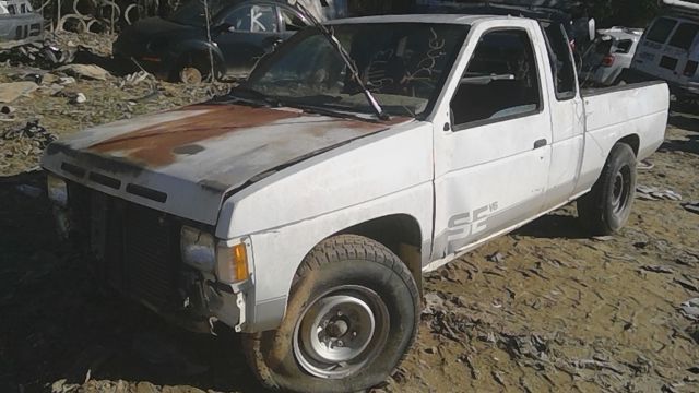 1990 NISSAN Pickup