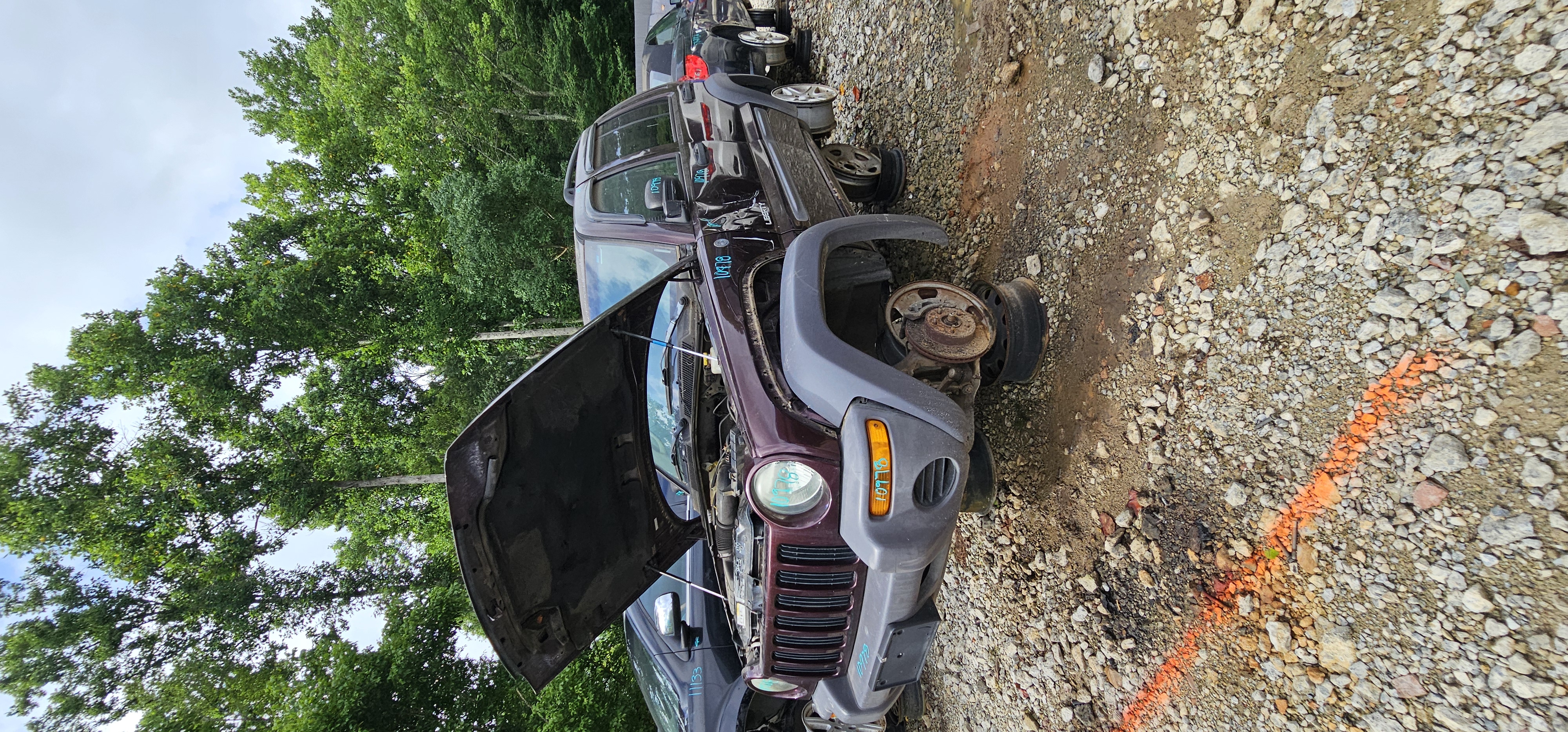 2004 JEEP Liberty