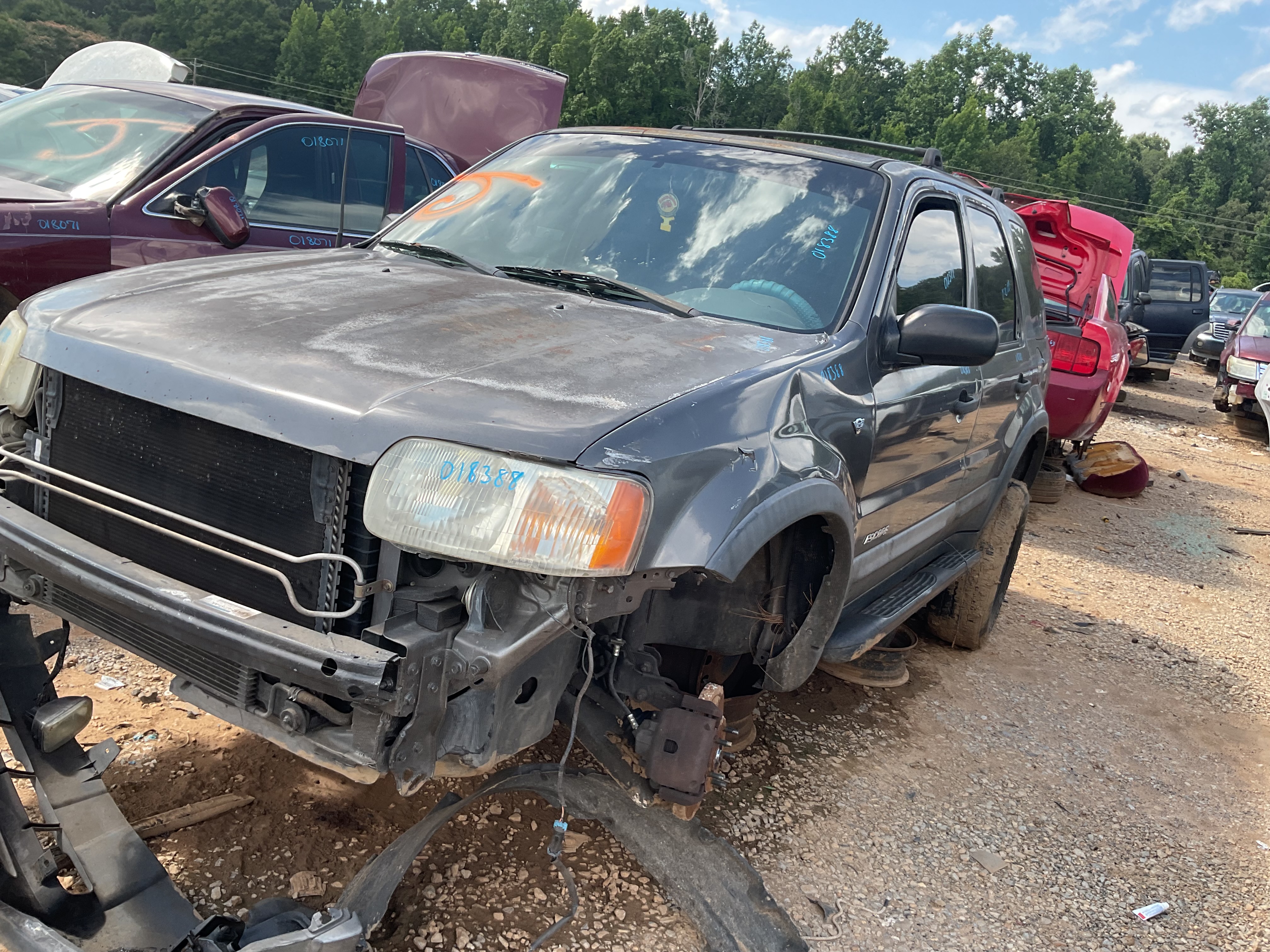 2002 FORD Escape