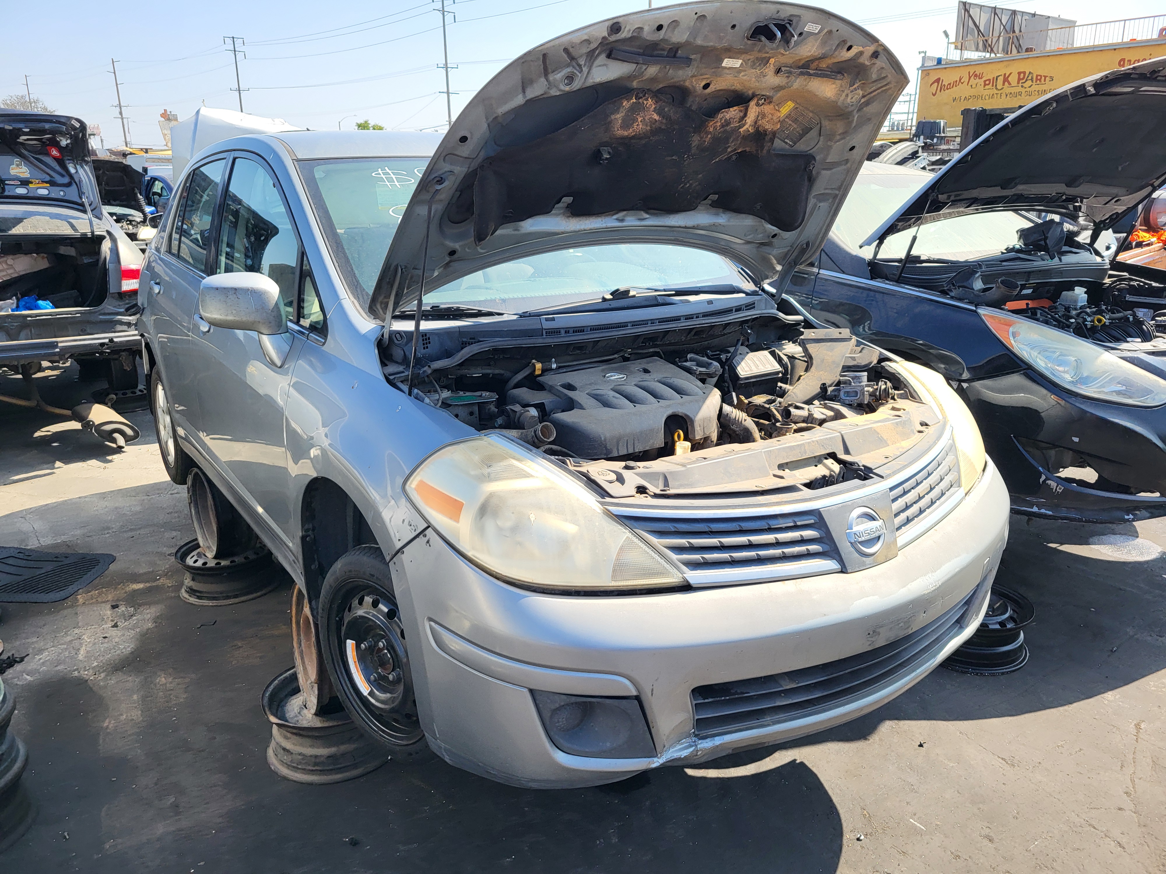 2008 NISSAN Versa