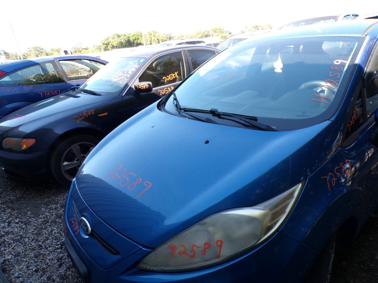 2011 FORD Fiesta