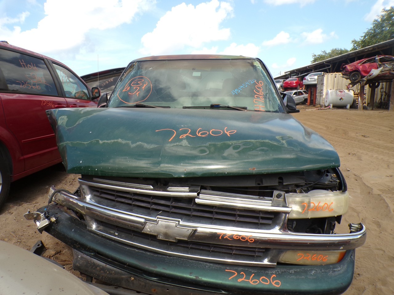 2001 CHEVROLET Tahoe