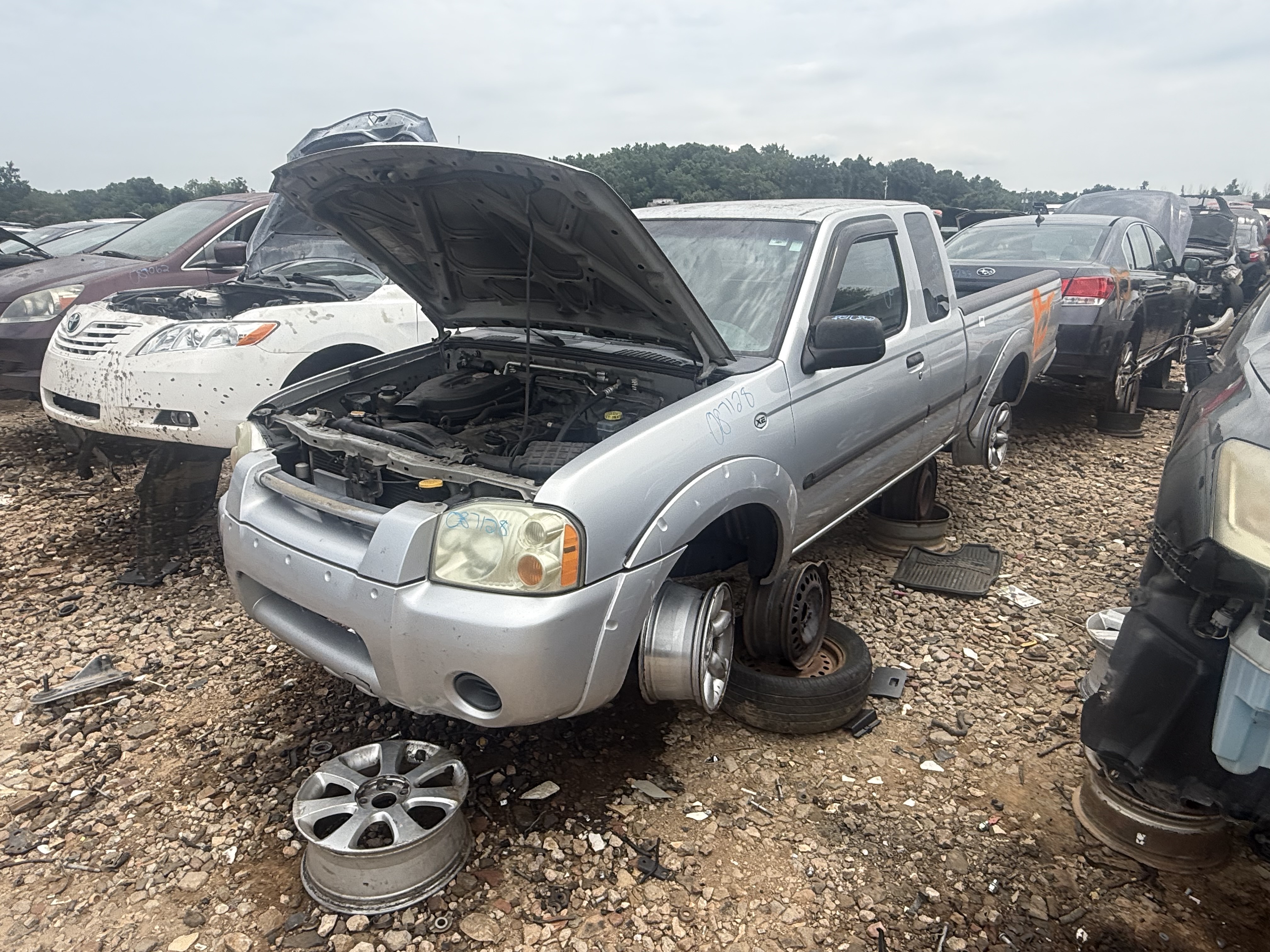 2004 NISSAN Frontier