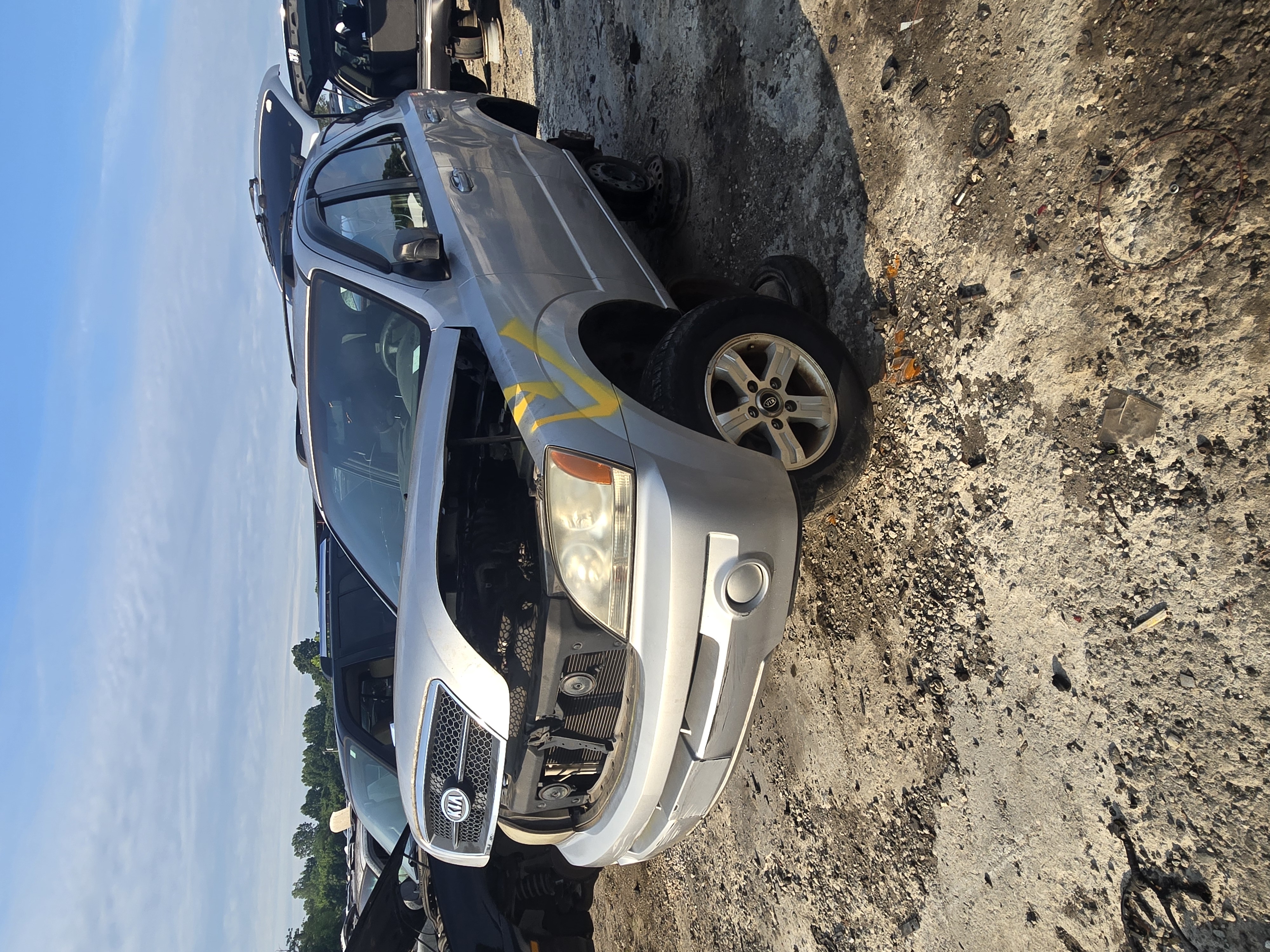 2005 KIA Sorento