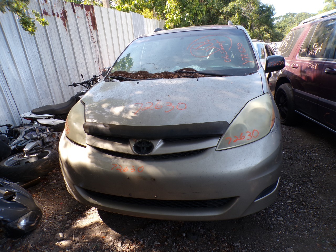 2006 TOYOTA Sienna