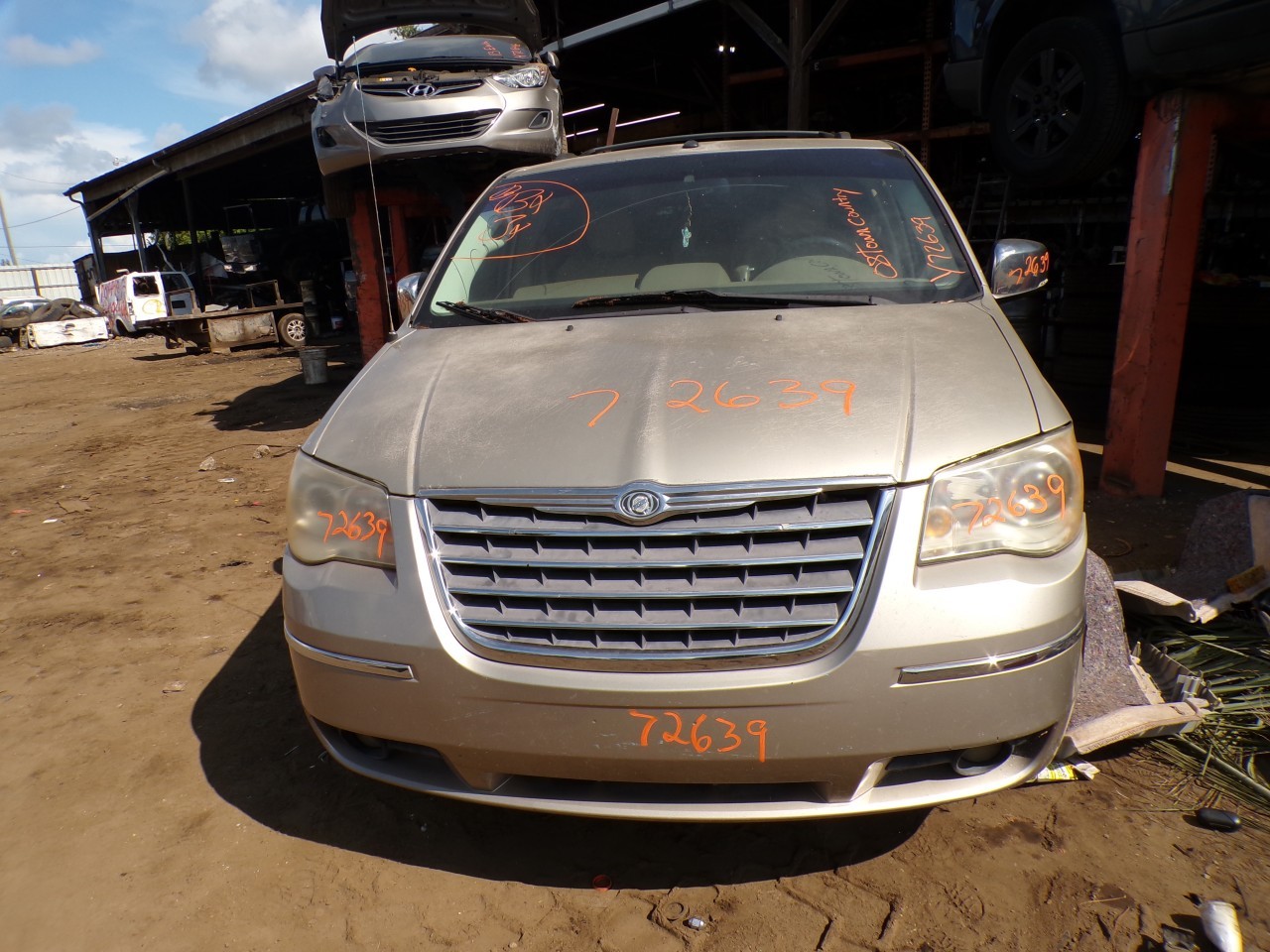 2008 CHRYSLER Town and Country