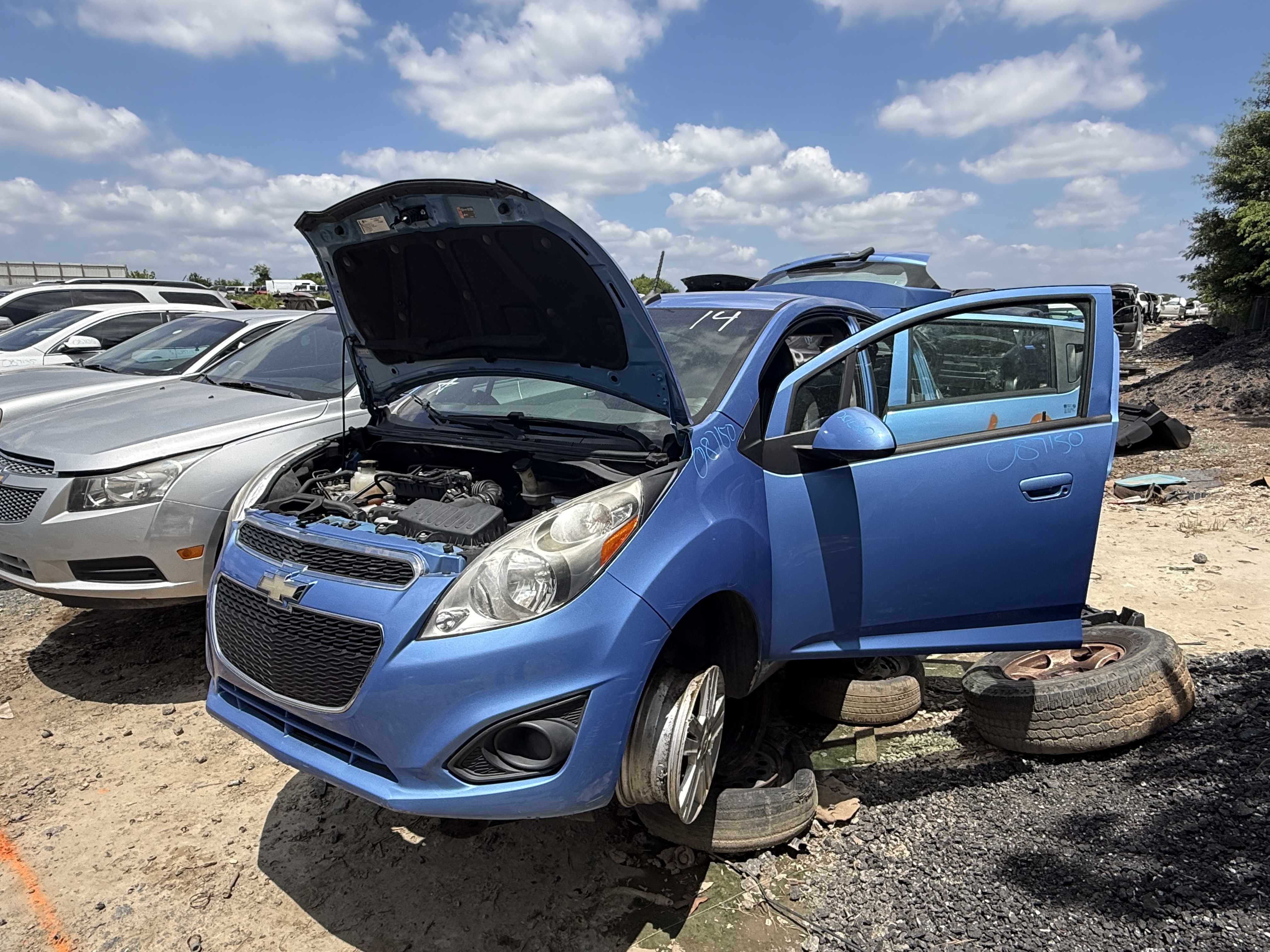 2014 CHEVROLET Spark