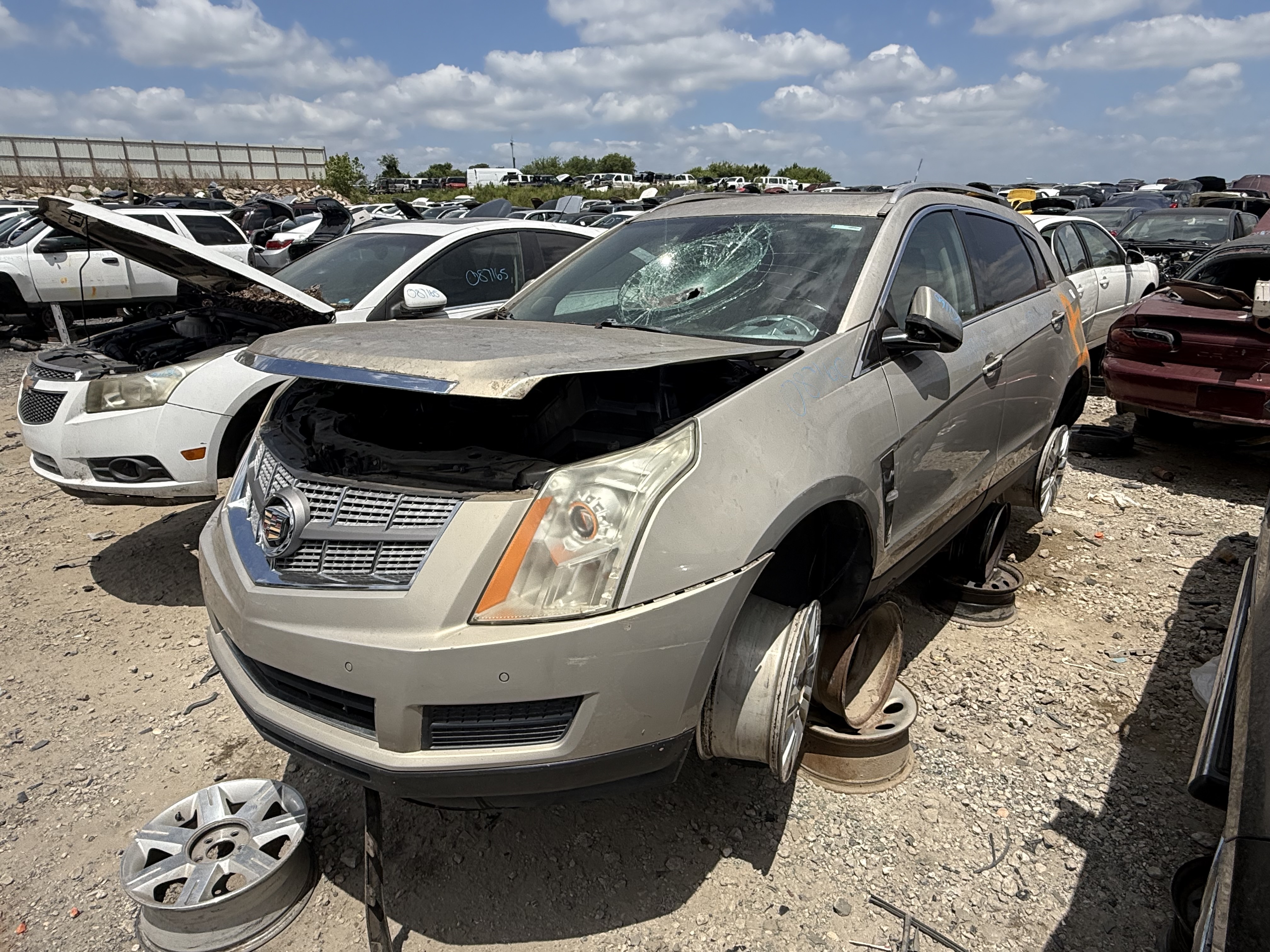 2011 CADILLAC Srx