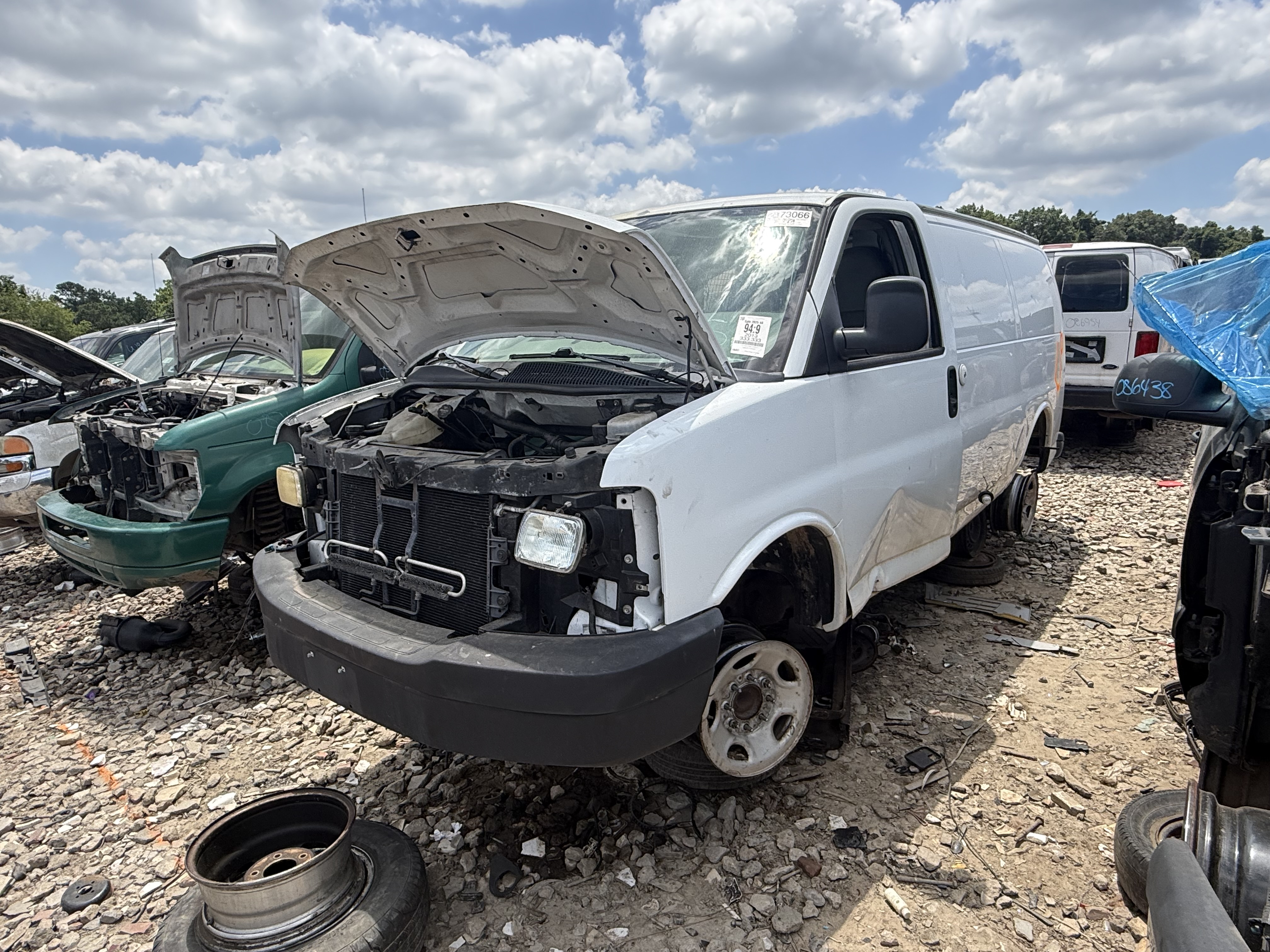 2013 CHEVROLET Express