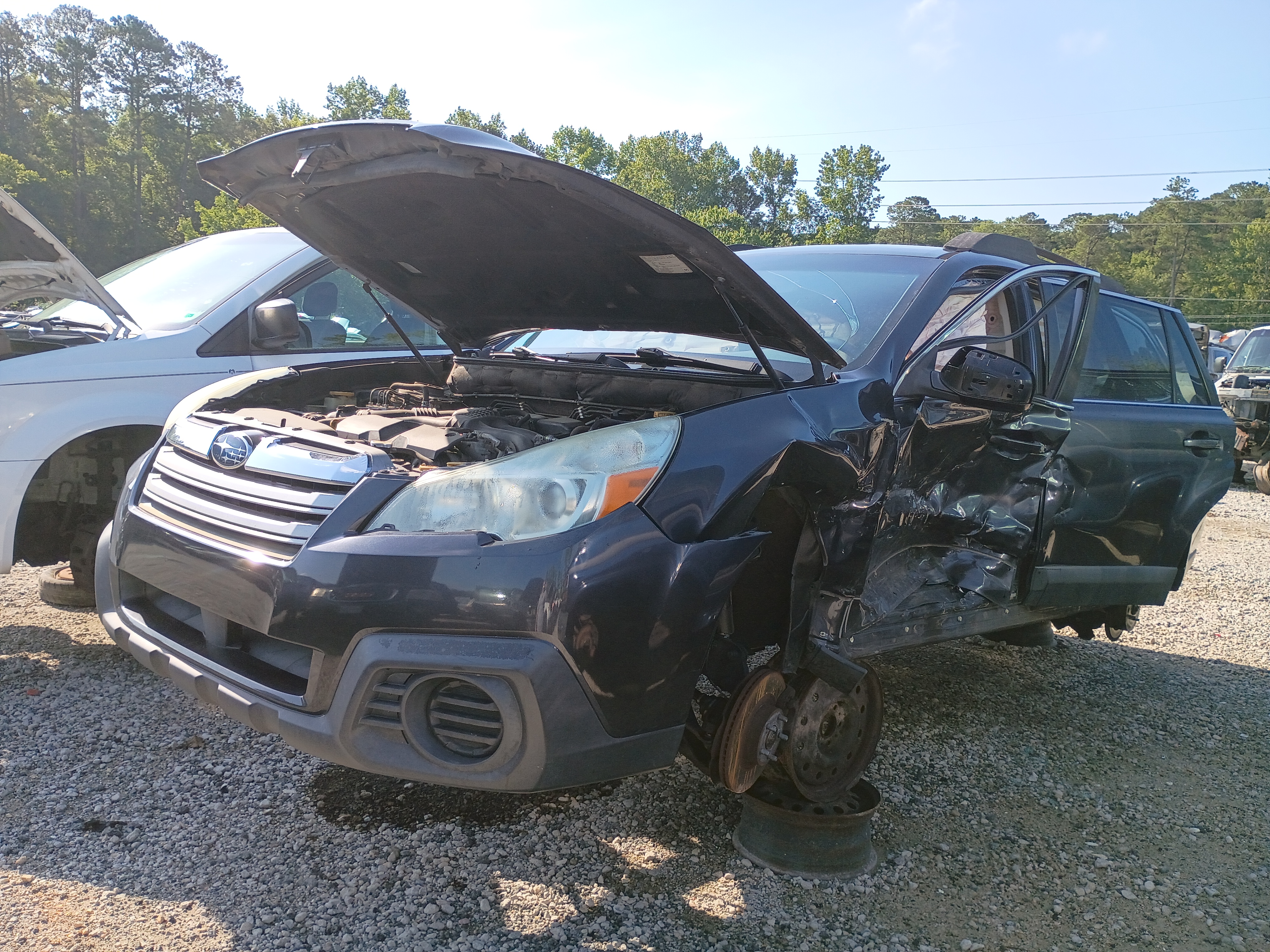 2013 SUBARU Outback