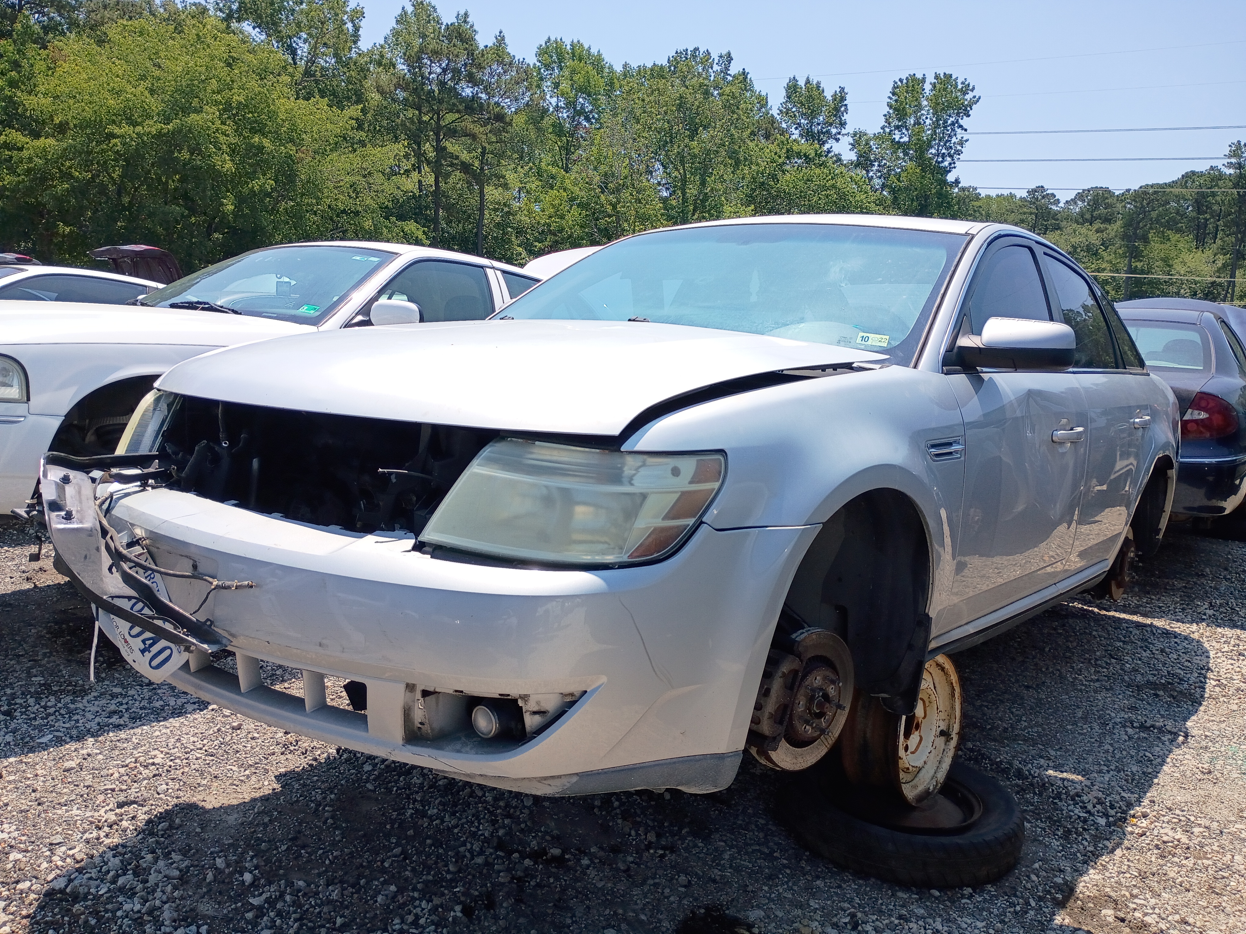 2008 FORD Taurus